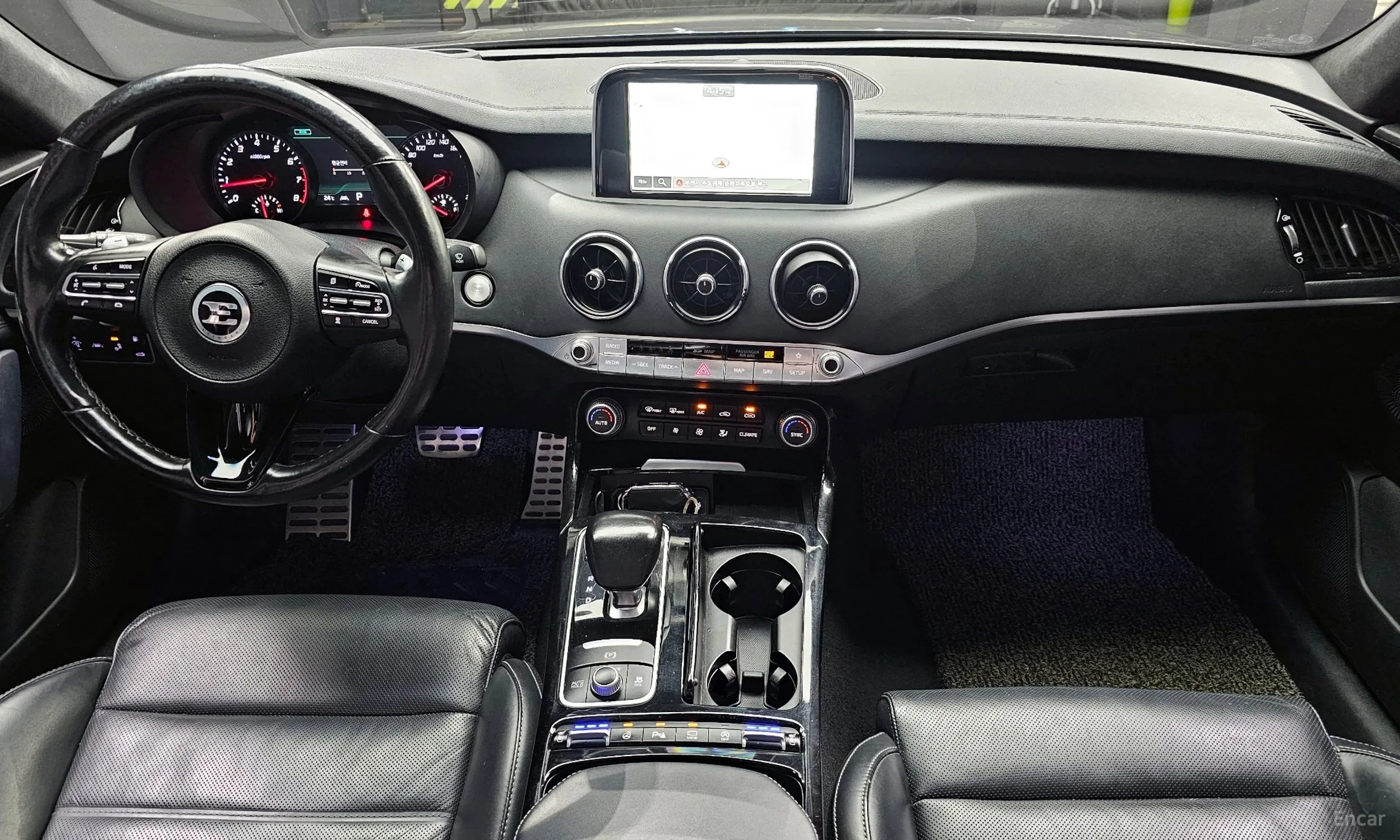 Kia Stinger превью 4
