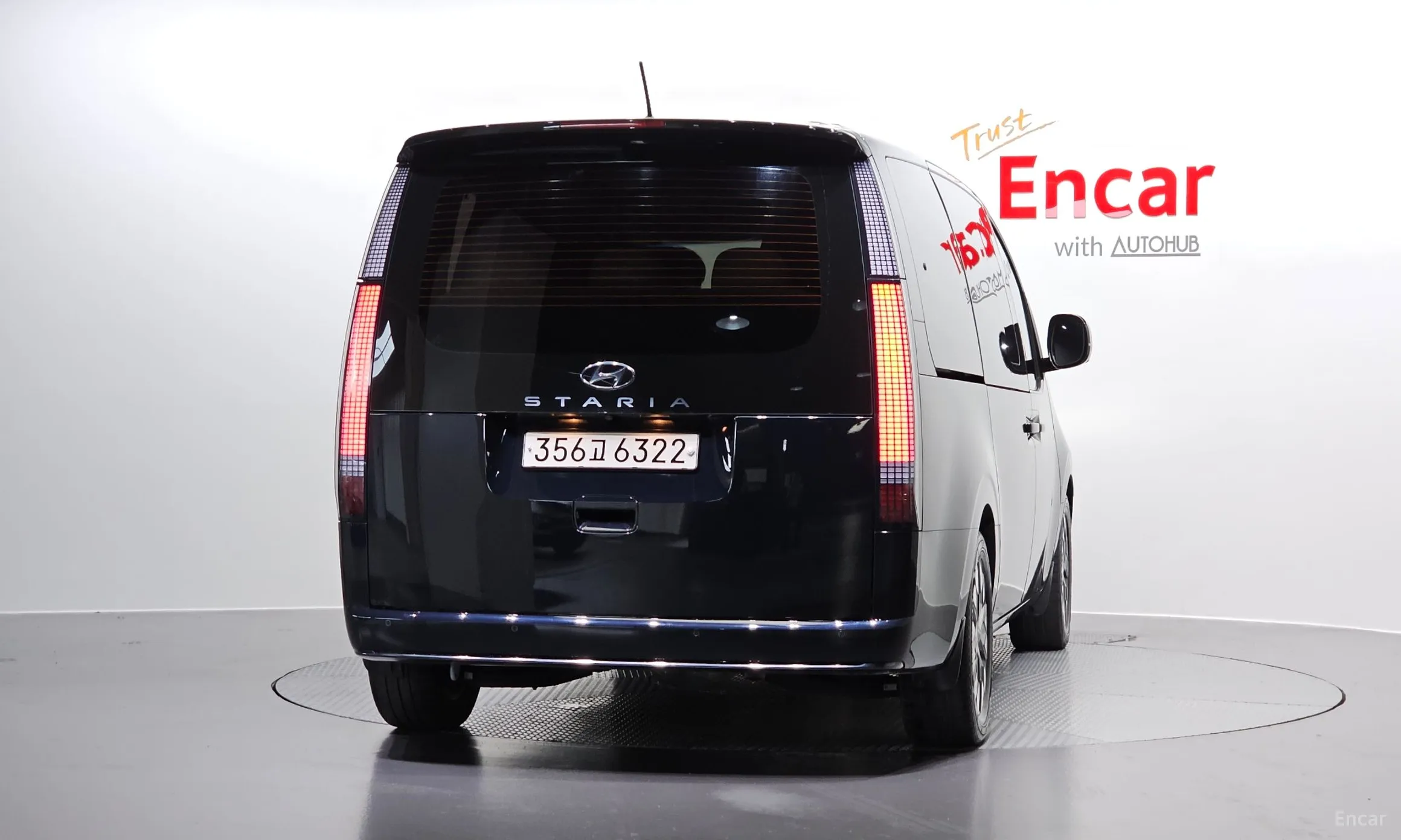 Hyundai Staria превью 3