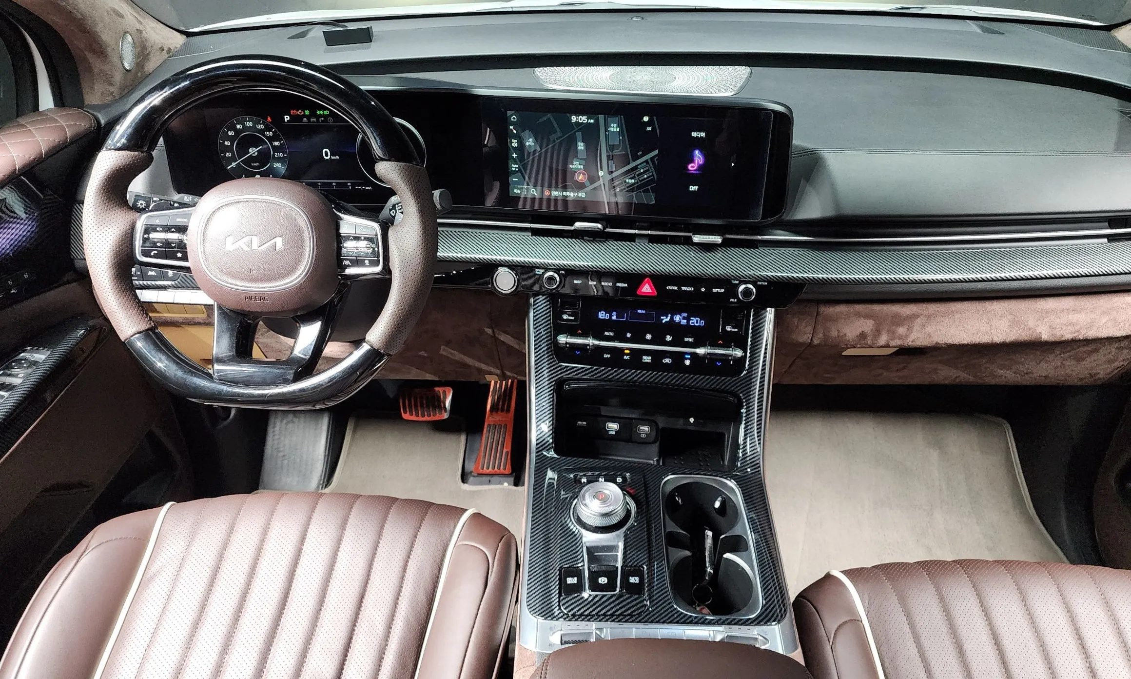Kia Carnival Gen 4 превью 4