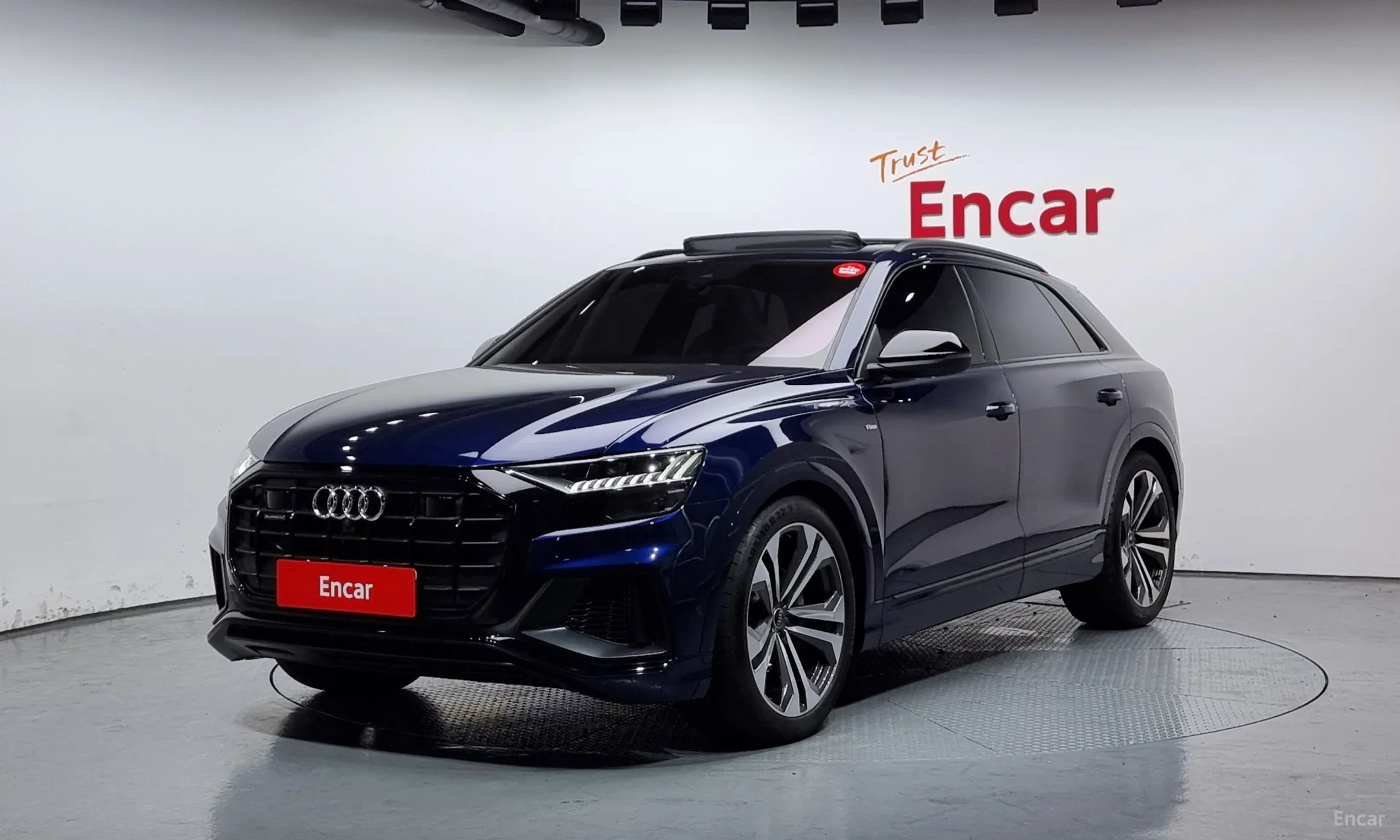 Audi Q8 (4M)