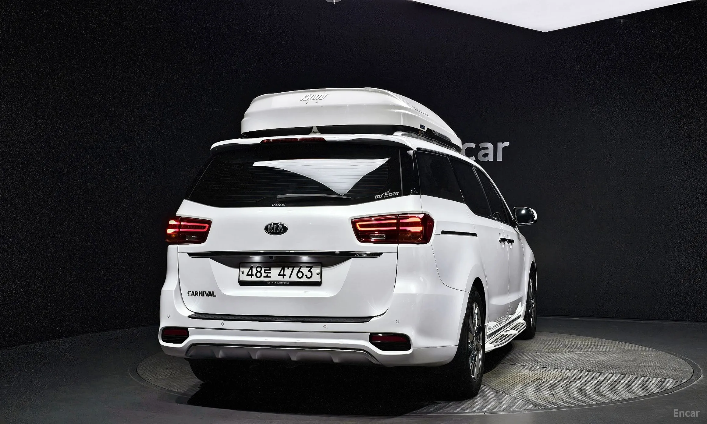 Kia Carnival превью 3