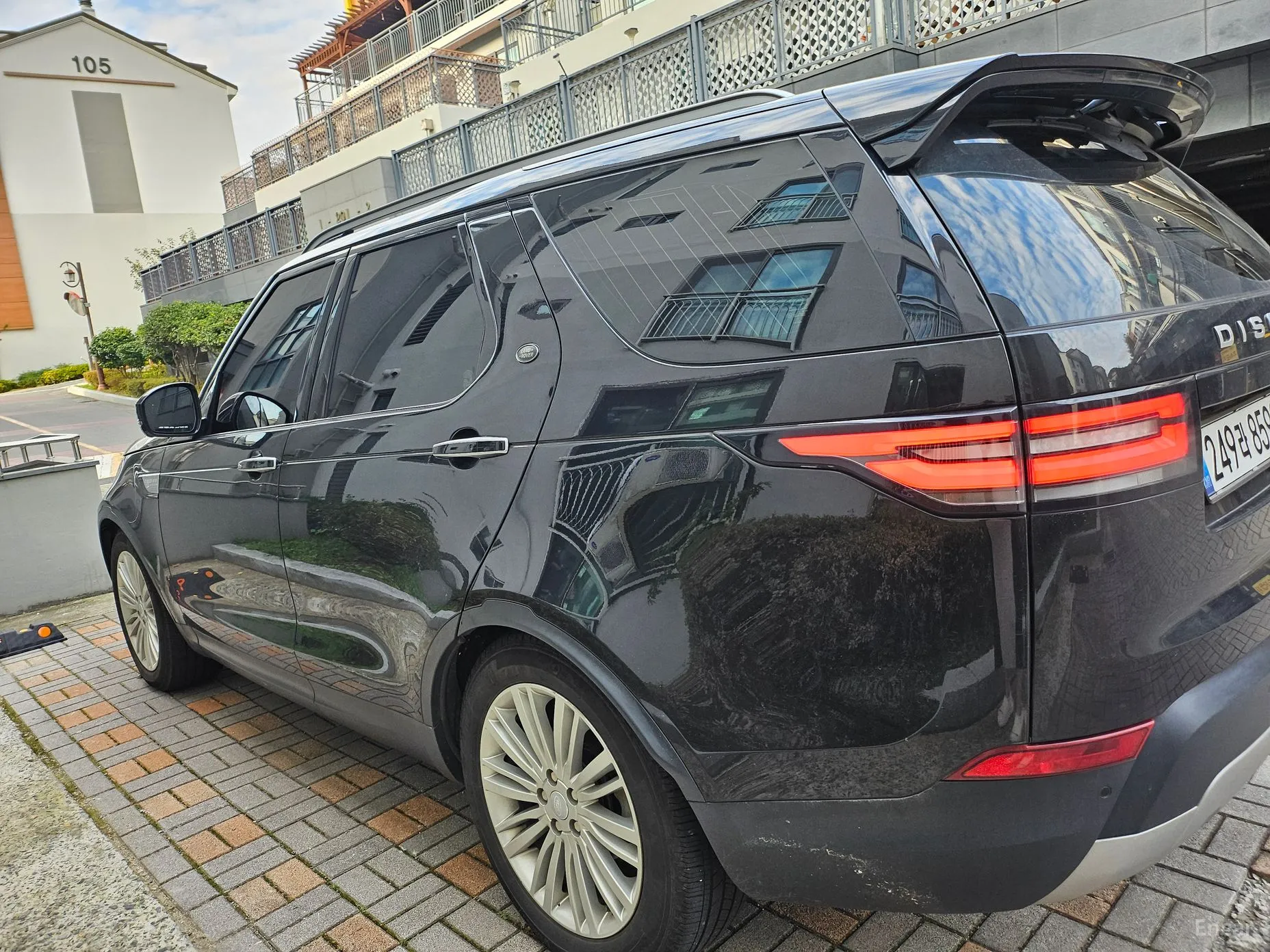 Land Rover Discovery 5 превью 2