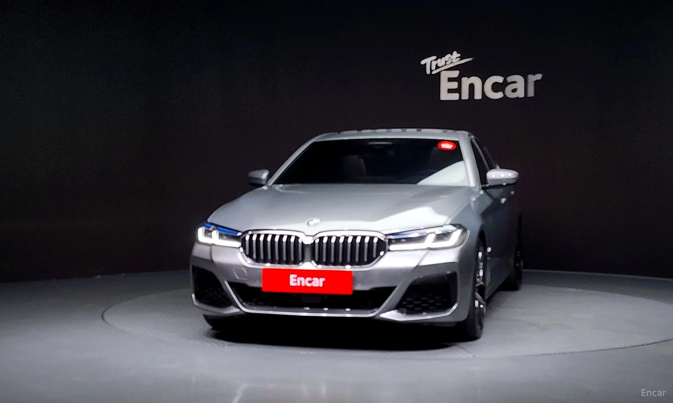 BMW 5 Series (G30)