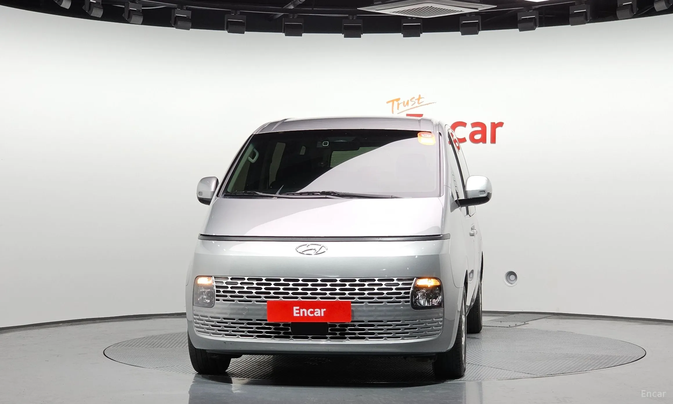 Hyundai Staria превью 2