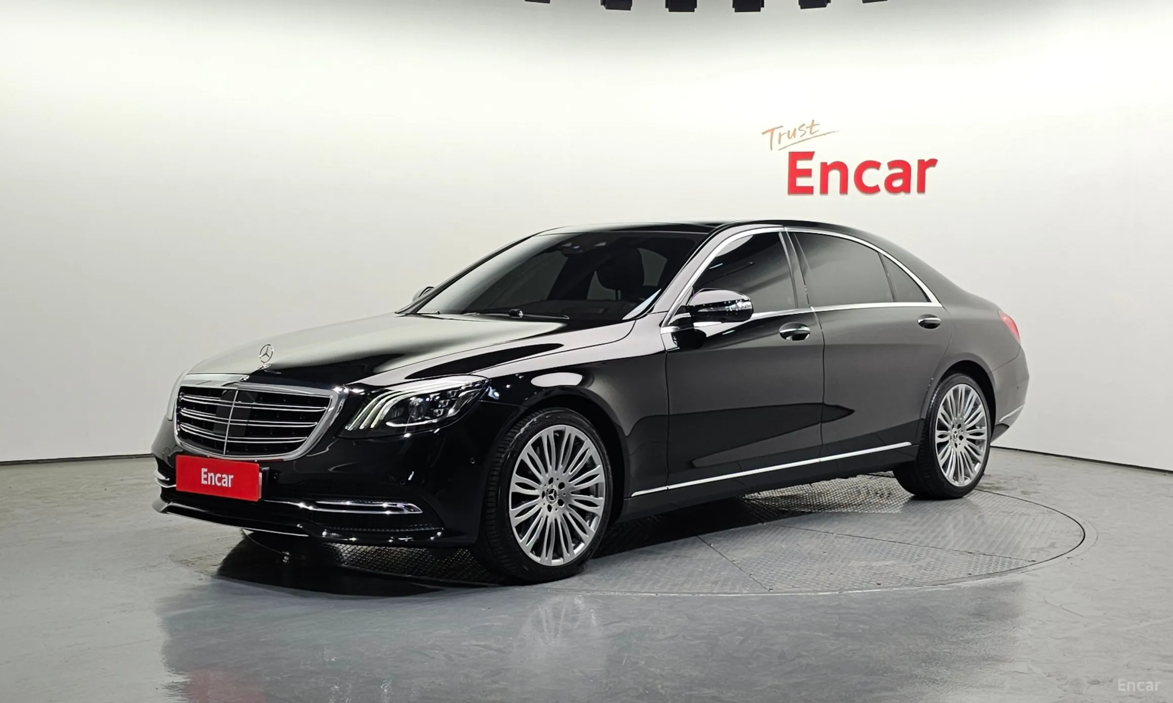 Mercedes Benz S-Class W222