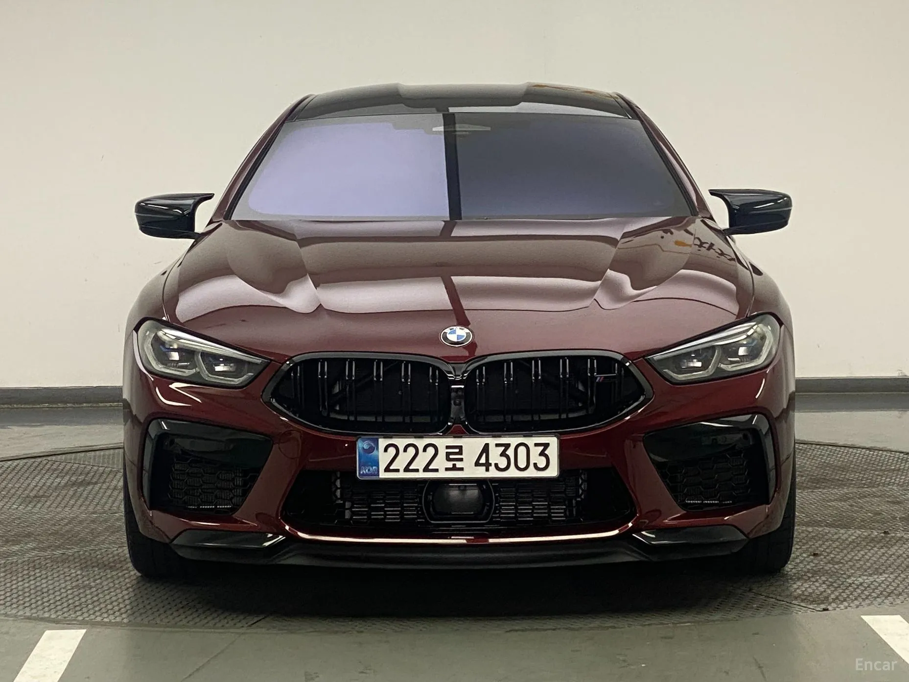 BMW M8 (G15)