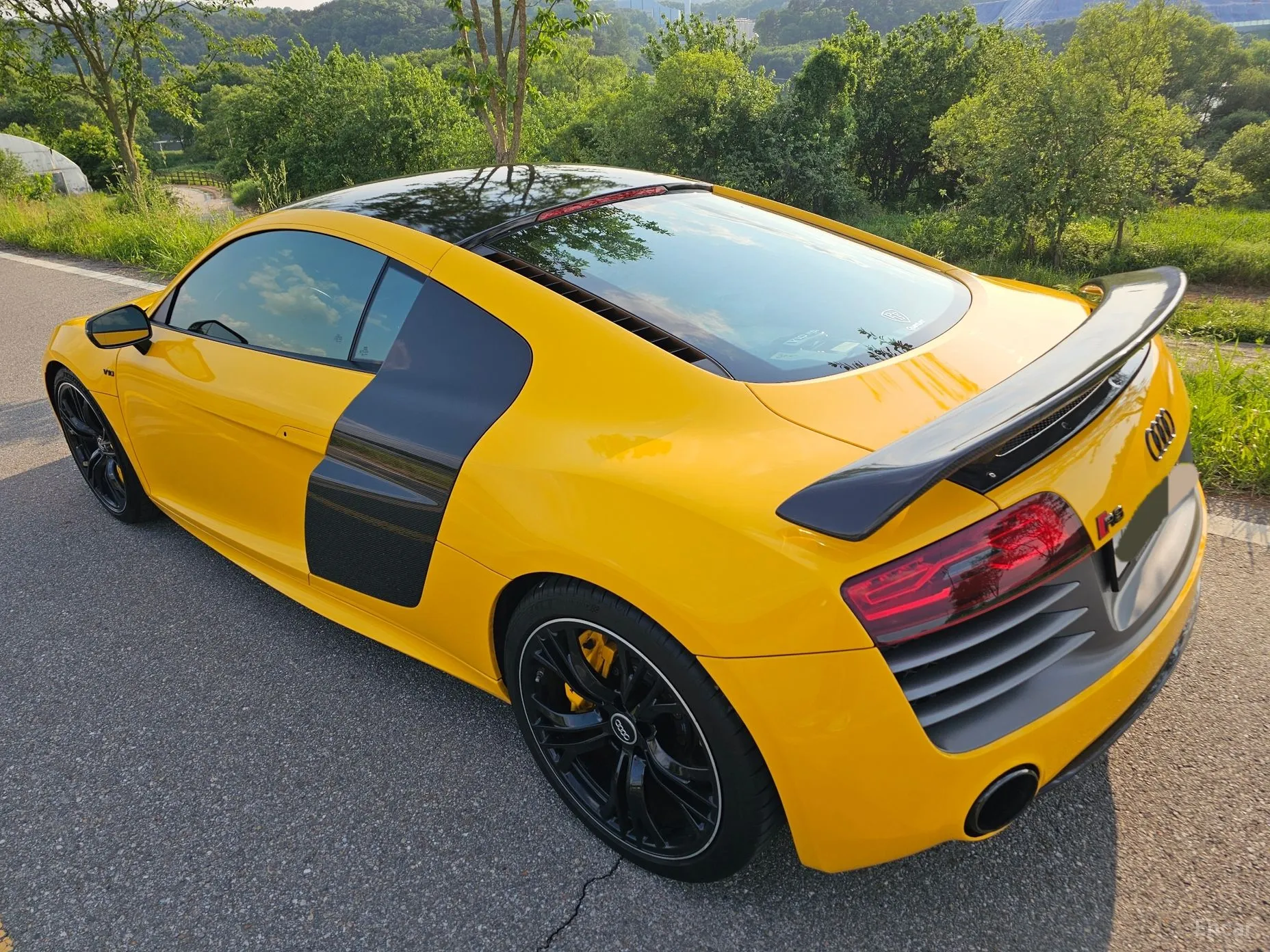 Audi R8 превью 3