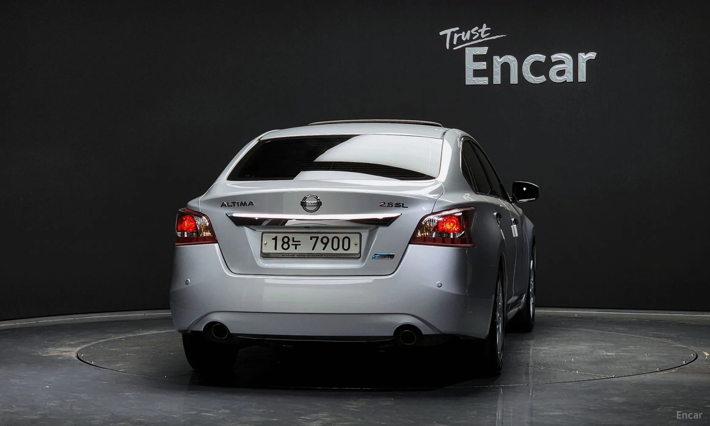 Nissan Altima превью 4