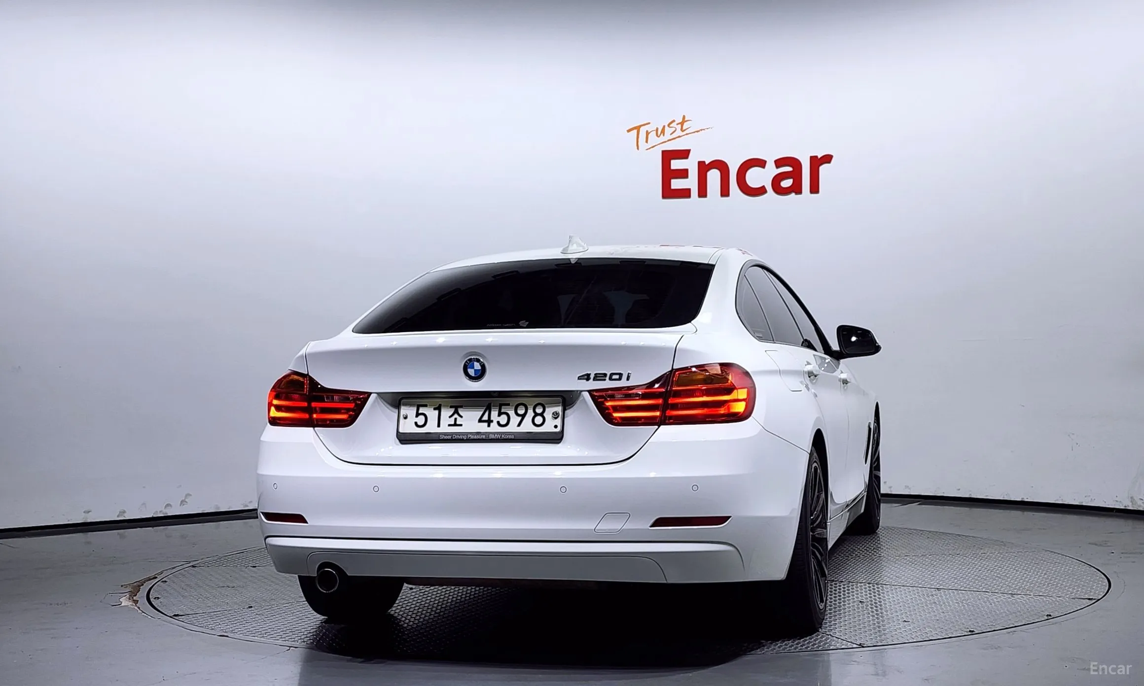 BMW Series 4 (F32) превью 3