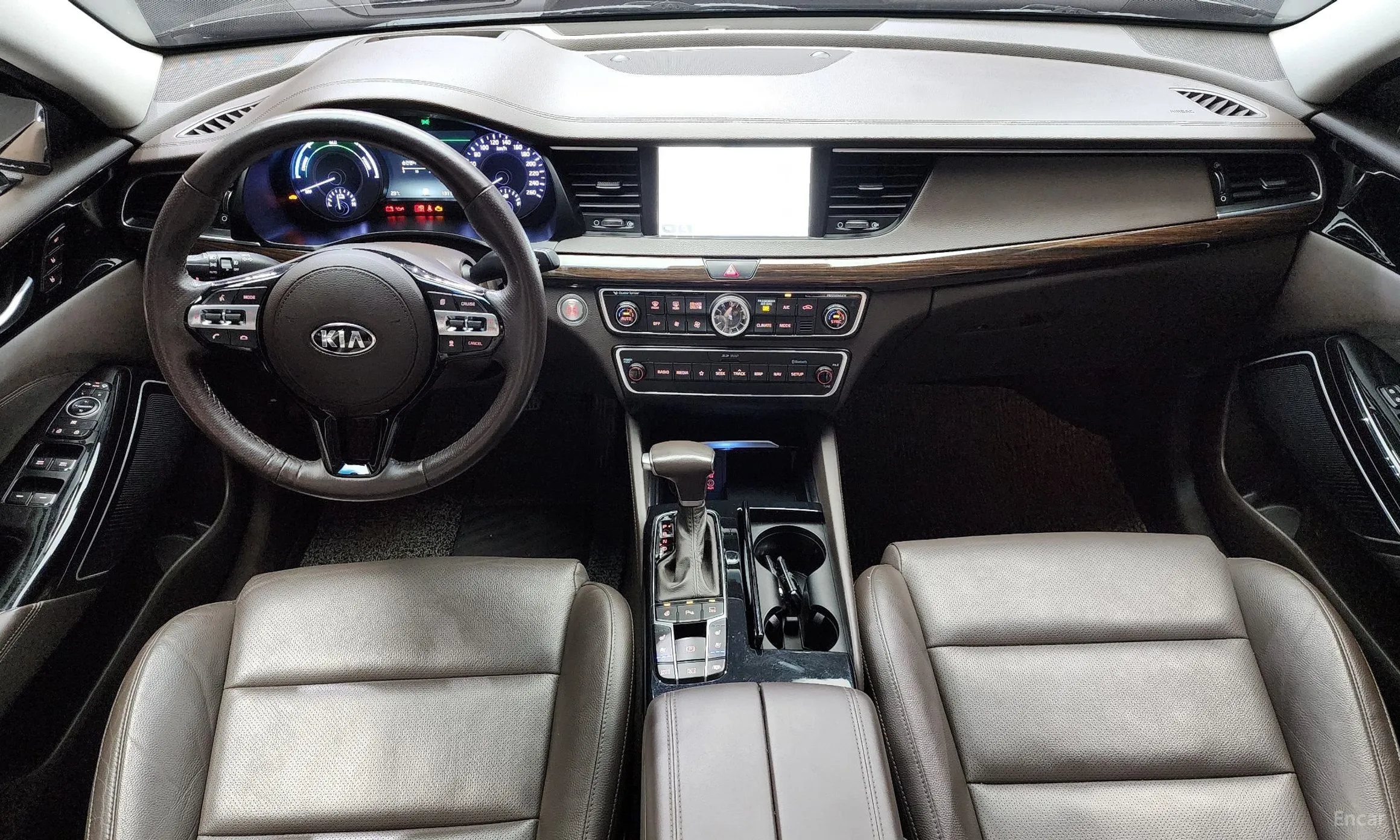 Kia K7 Hybrid превью 4
