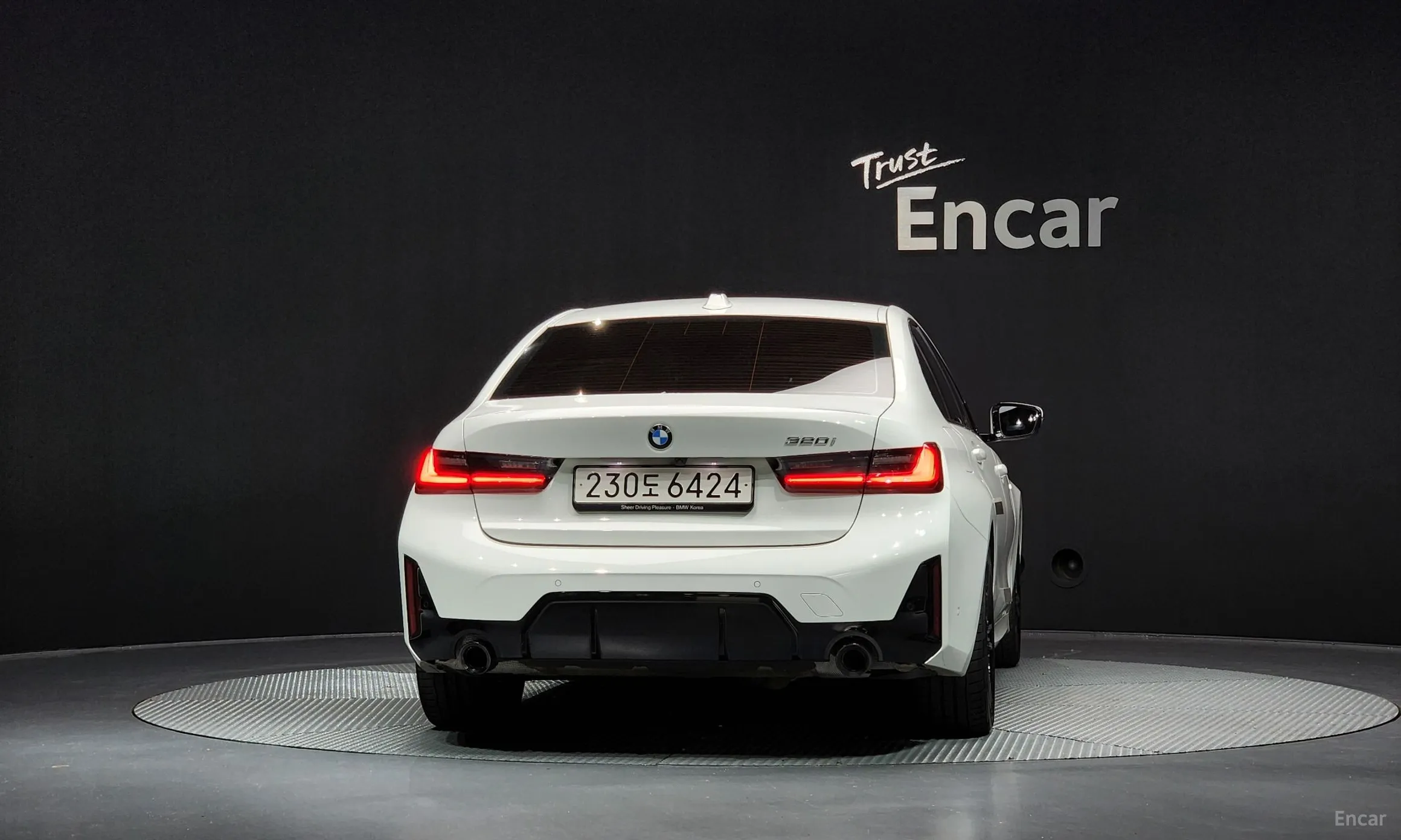 BMW 3 Series (G20) превью 3