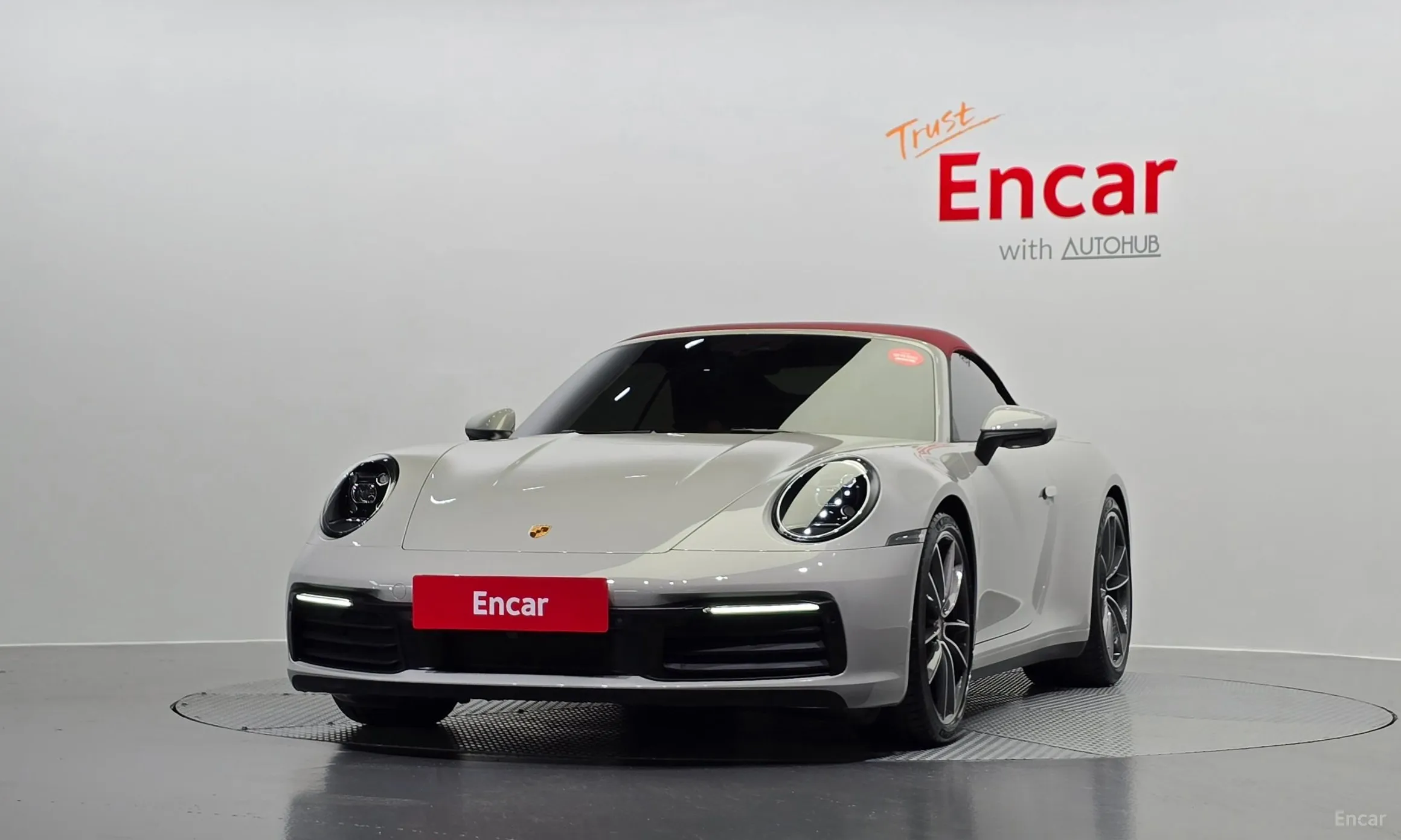 Porsche 911 (992)