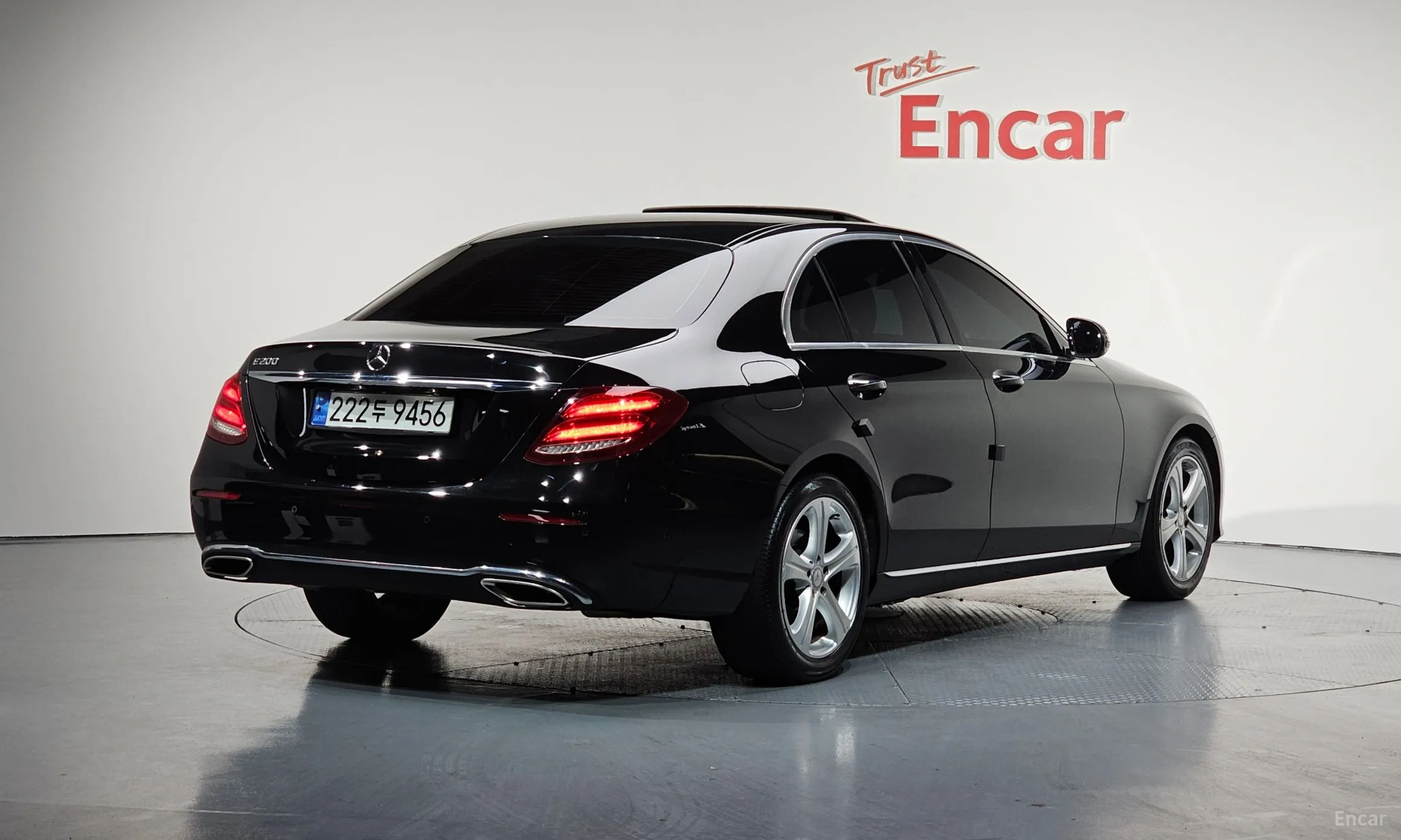Mercedes Benz E-Class W213