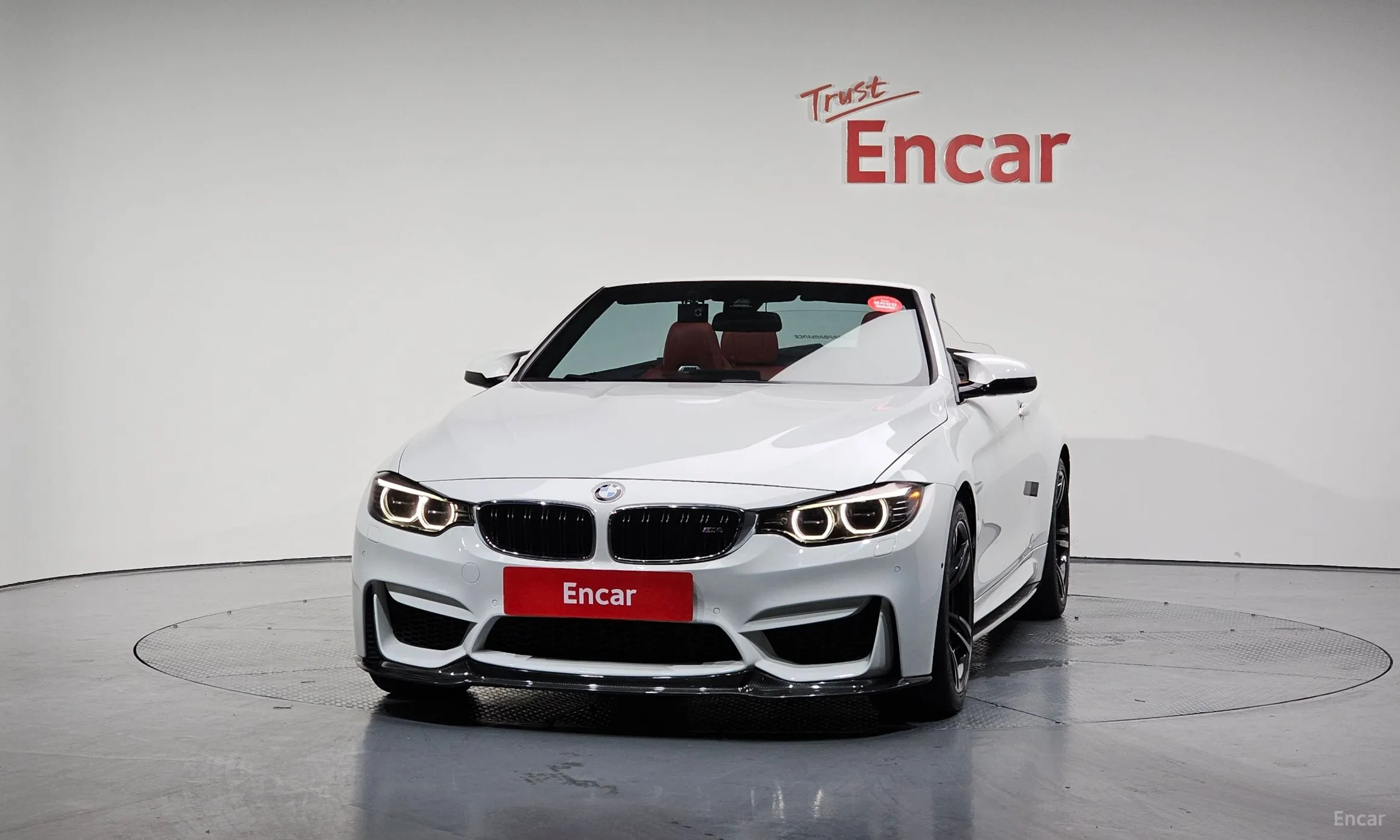 BMW M4 (F82)