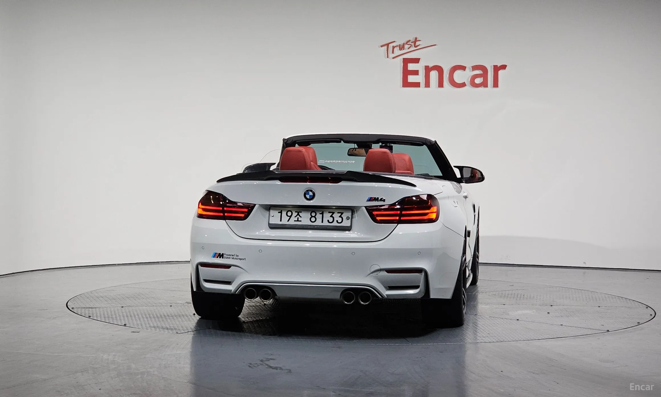 BMW M4 (F82) превью 3