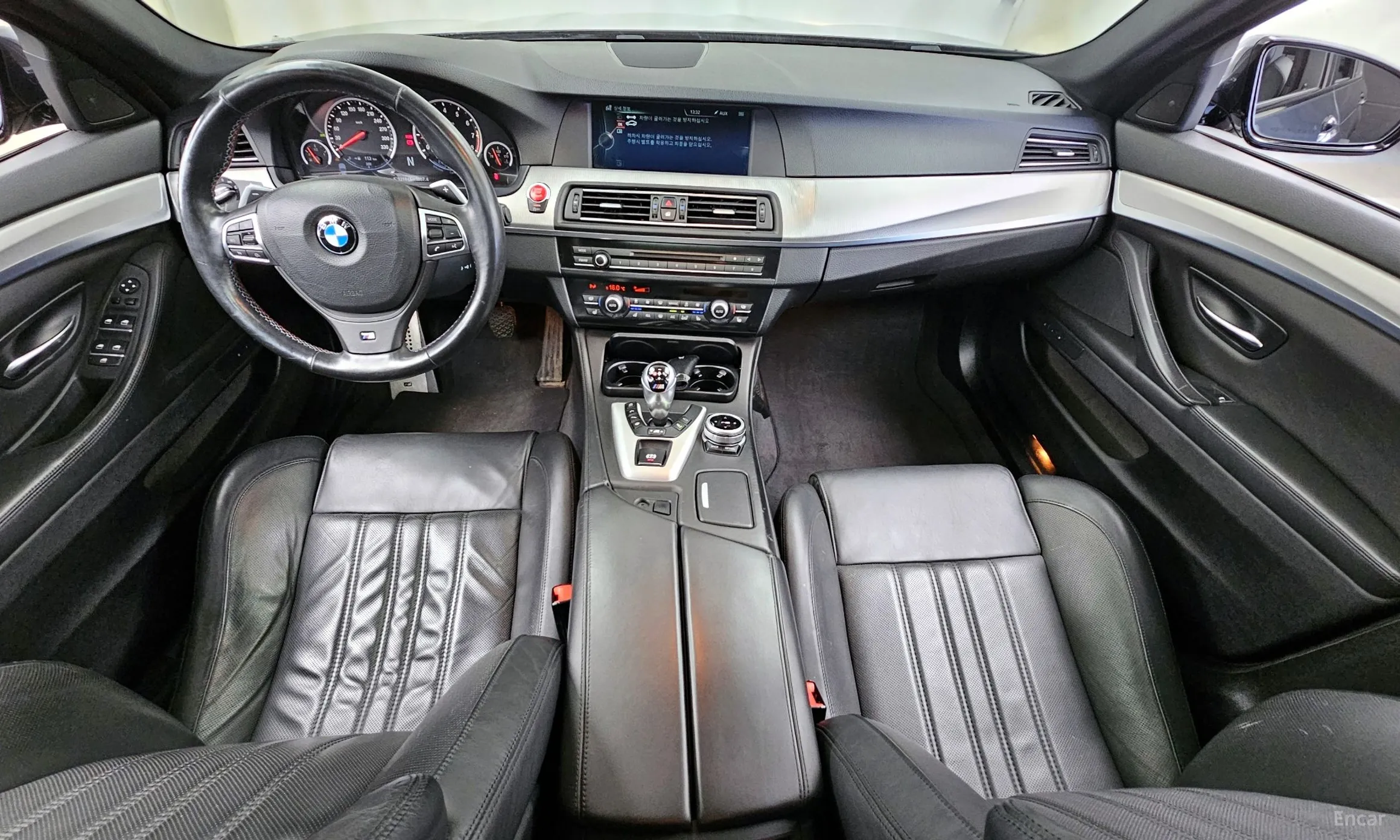 BMW M5 (F10) превью 4