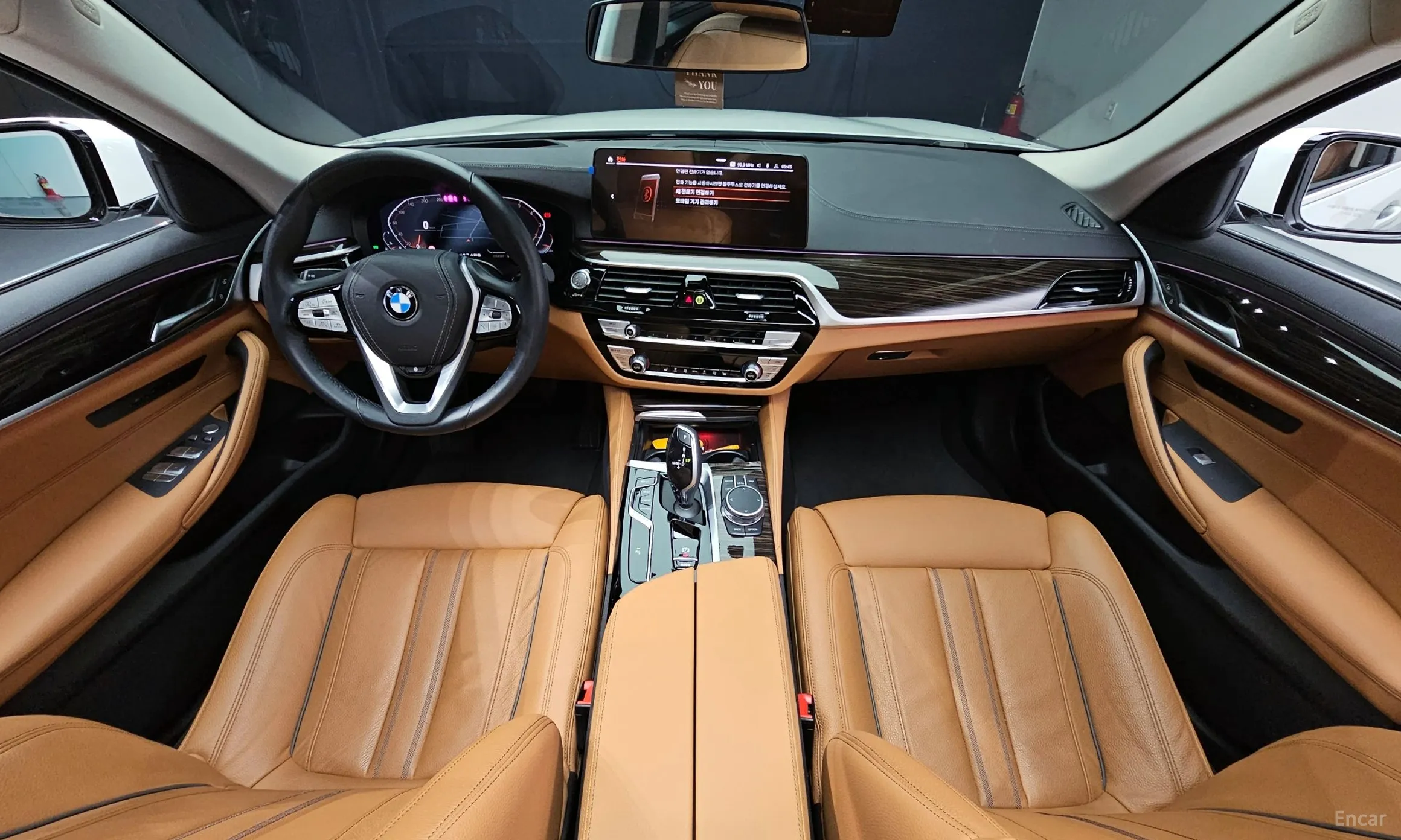 BMW 5 Series (G30) превью 4