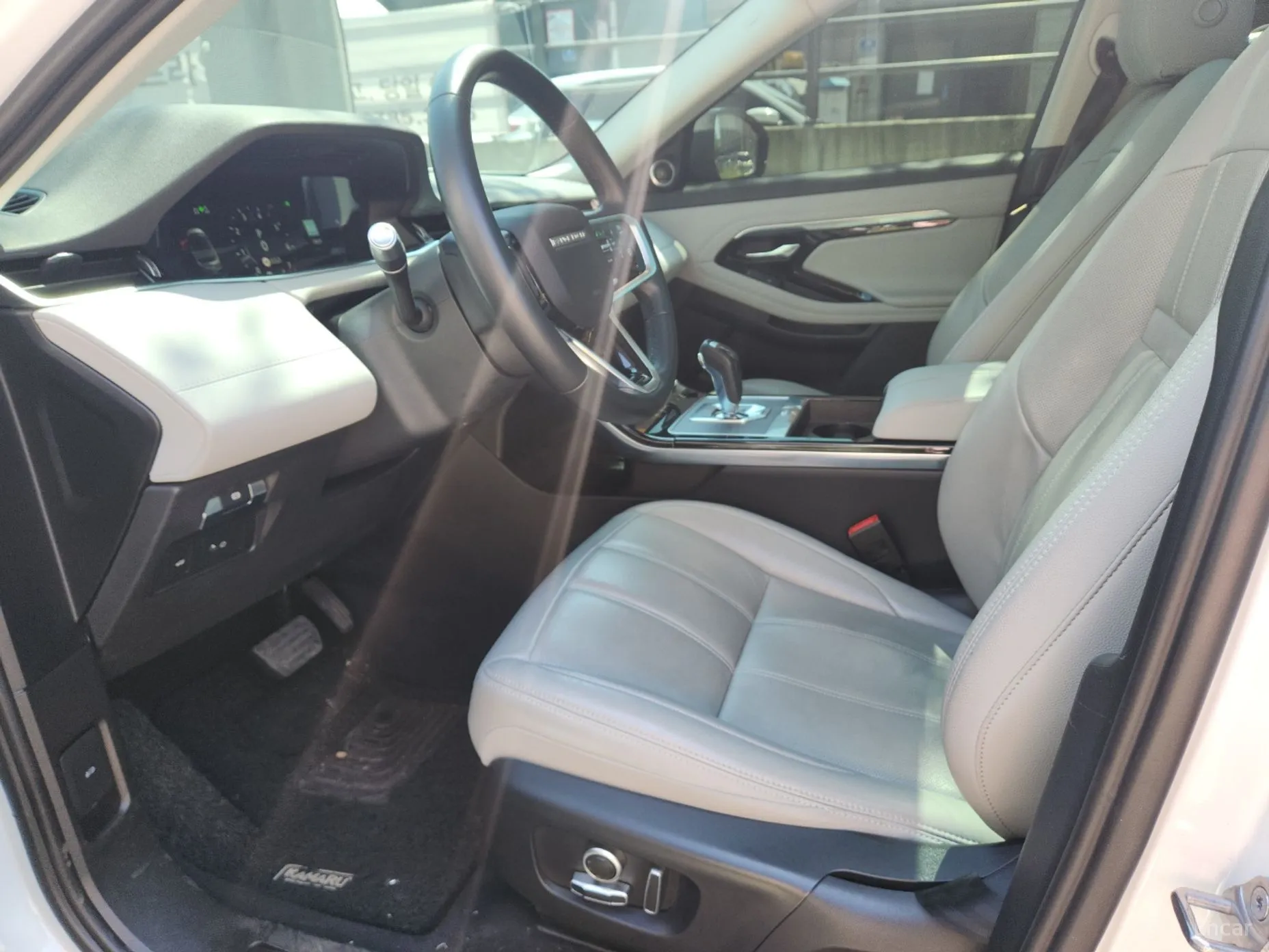 Land Rover Range Rover Evoque 2nd Generation превью 4