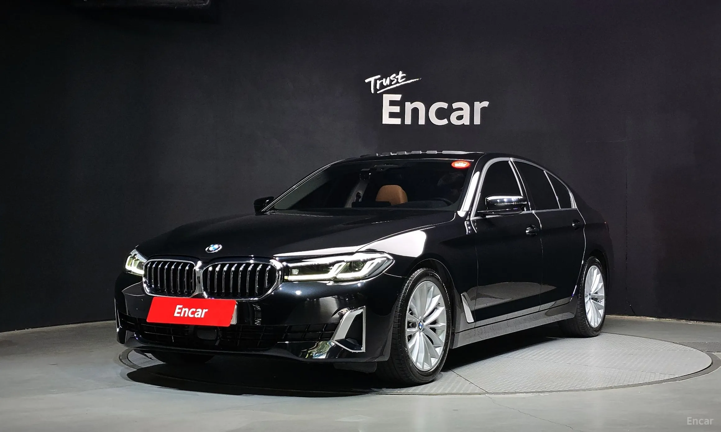 BMW 5 Series (G30)