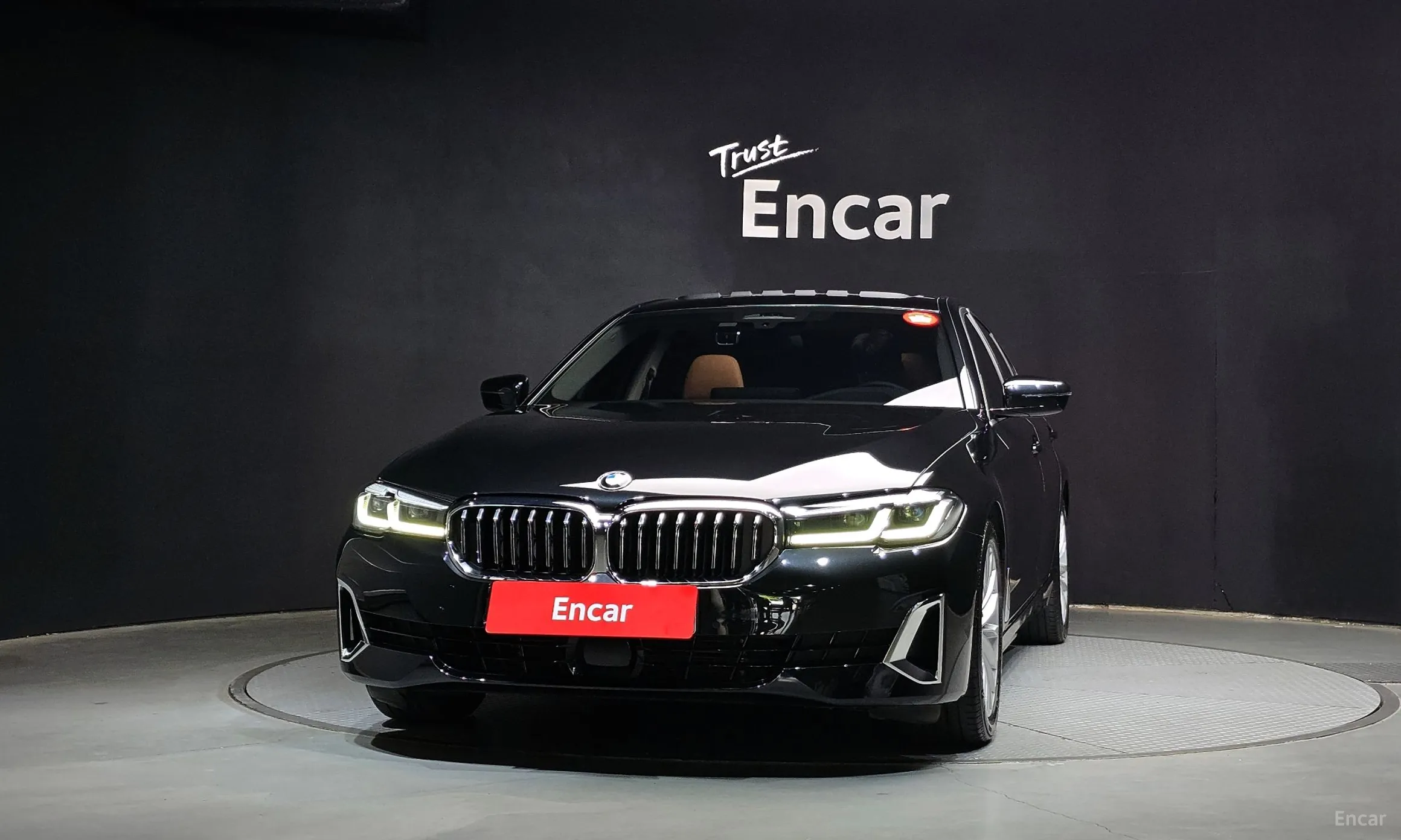 BMW 5 Series (G30)