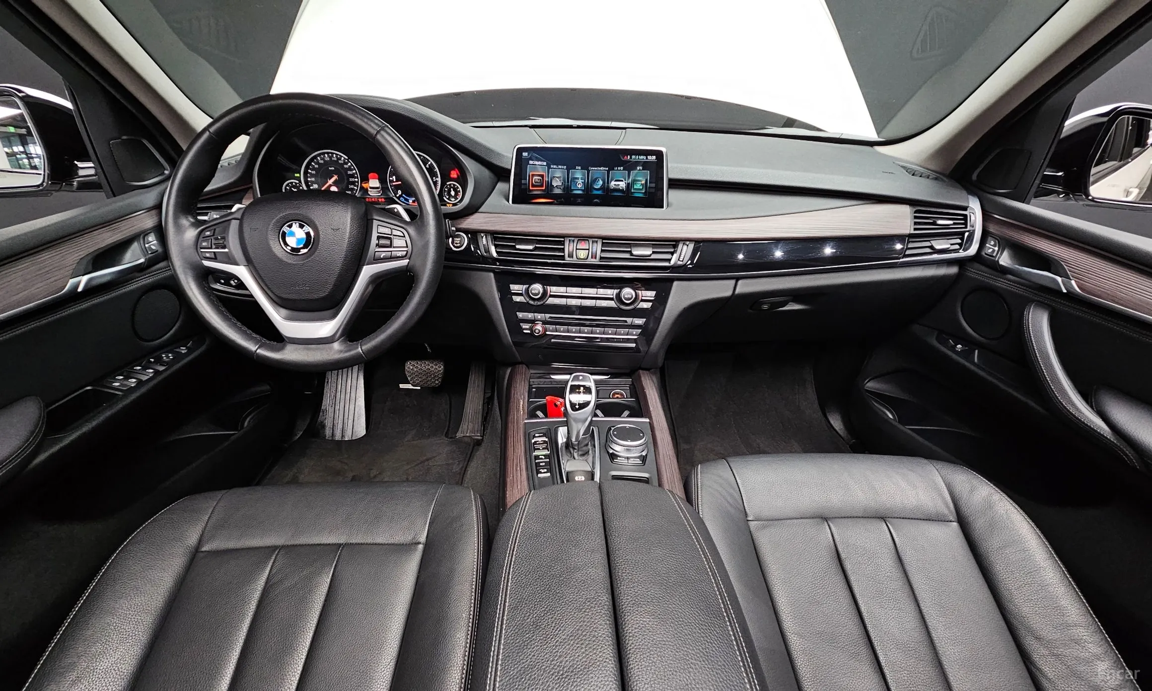 BMW X5 (F15) превью 4