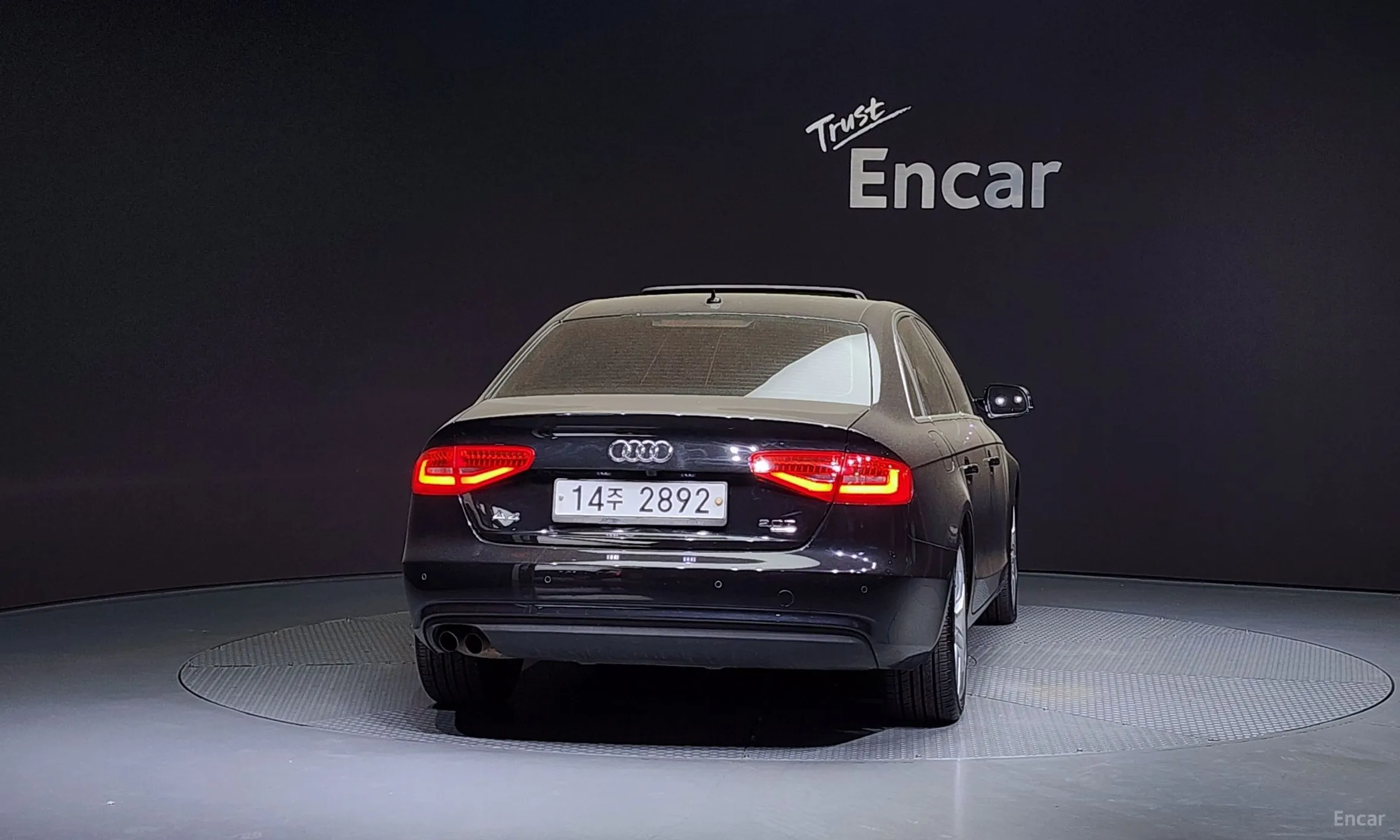 Audi New A4 превью 3