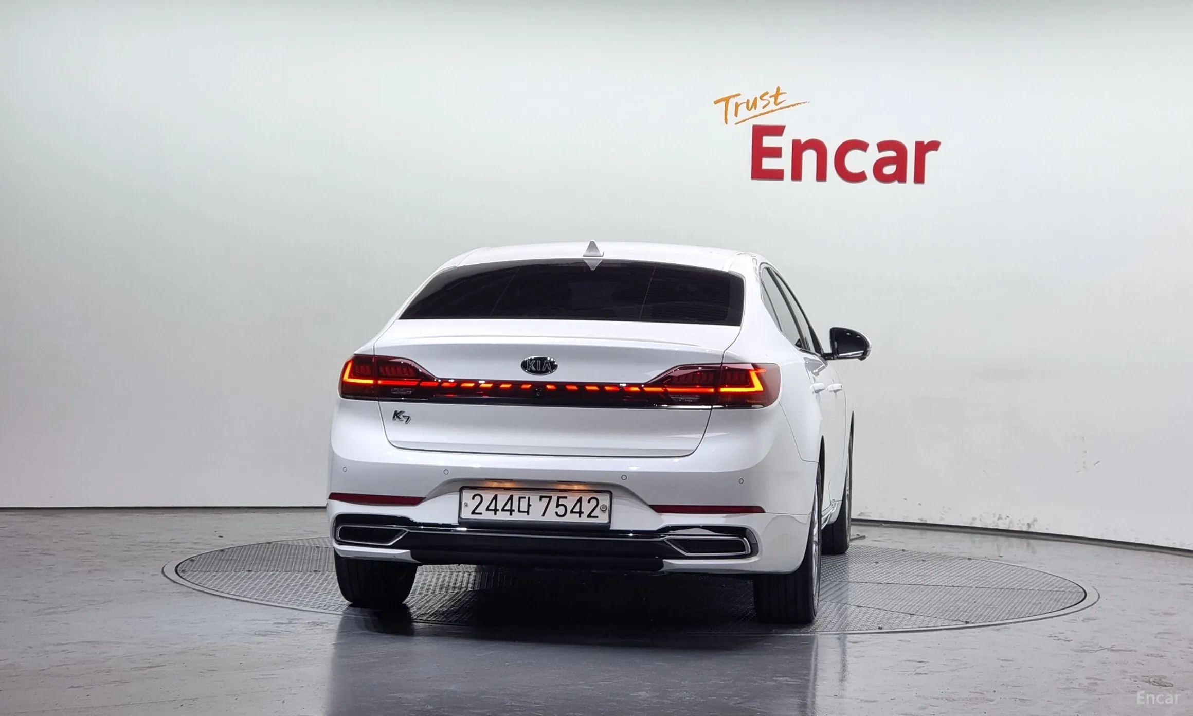 Kia K7 Premier превью 3