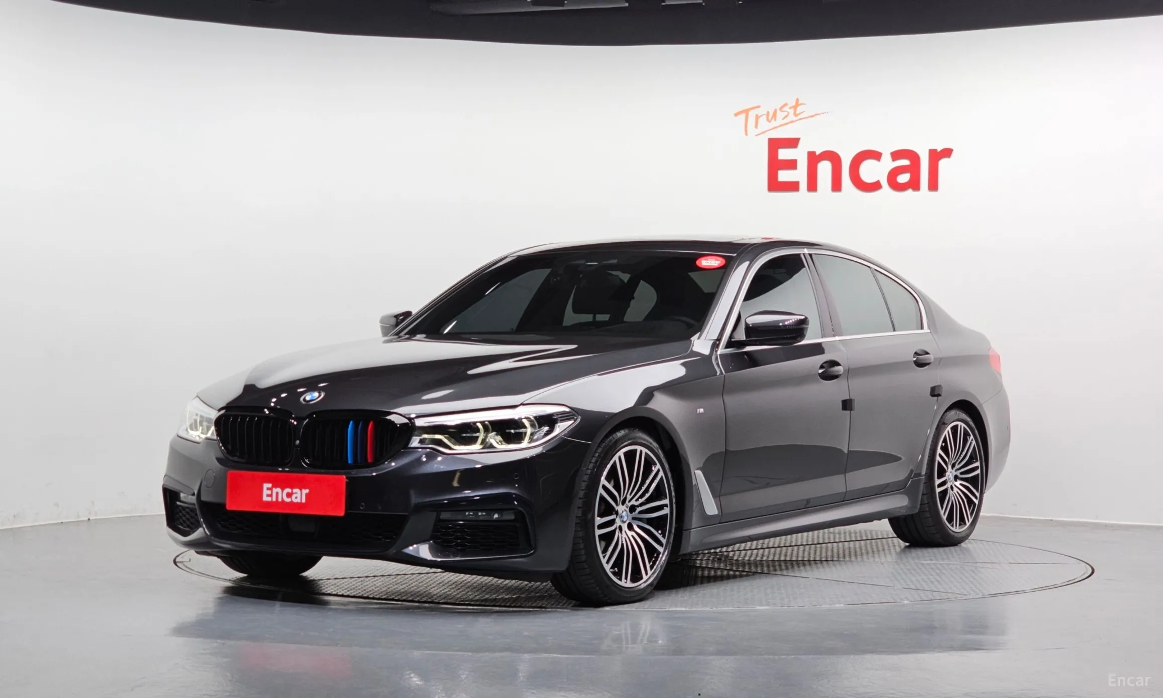 BMW 5 Series (G30)