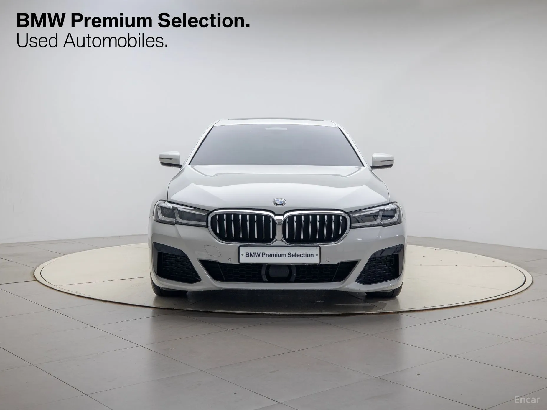 BMW 5 Series (G30) превью 2