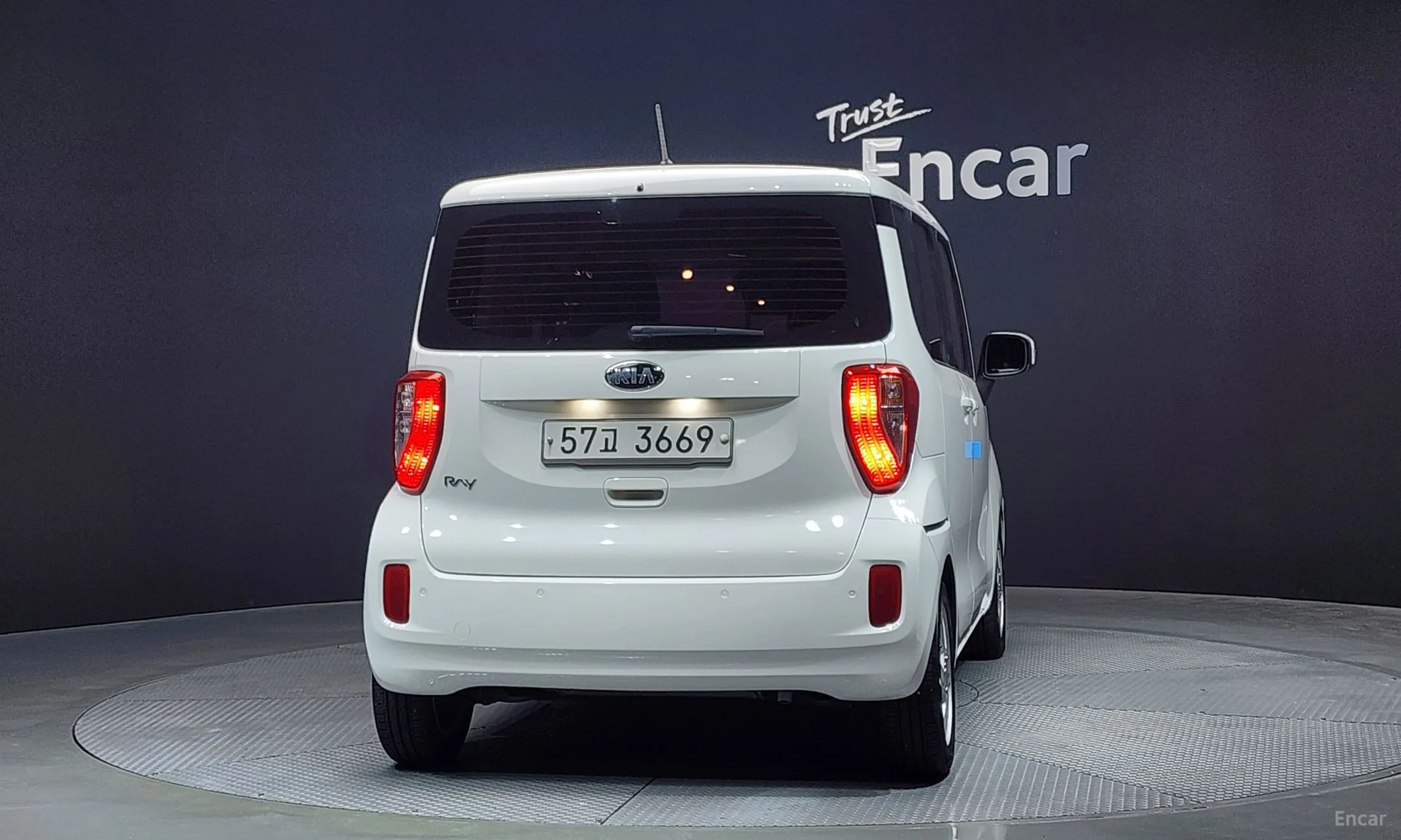 Kia Ray превью 3