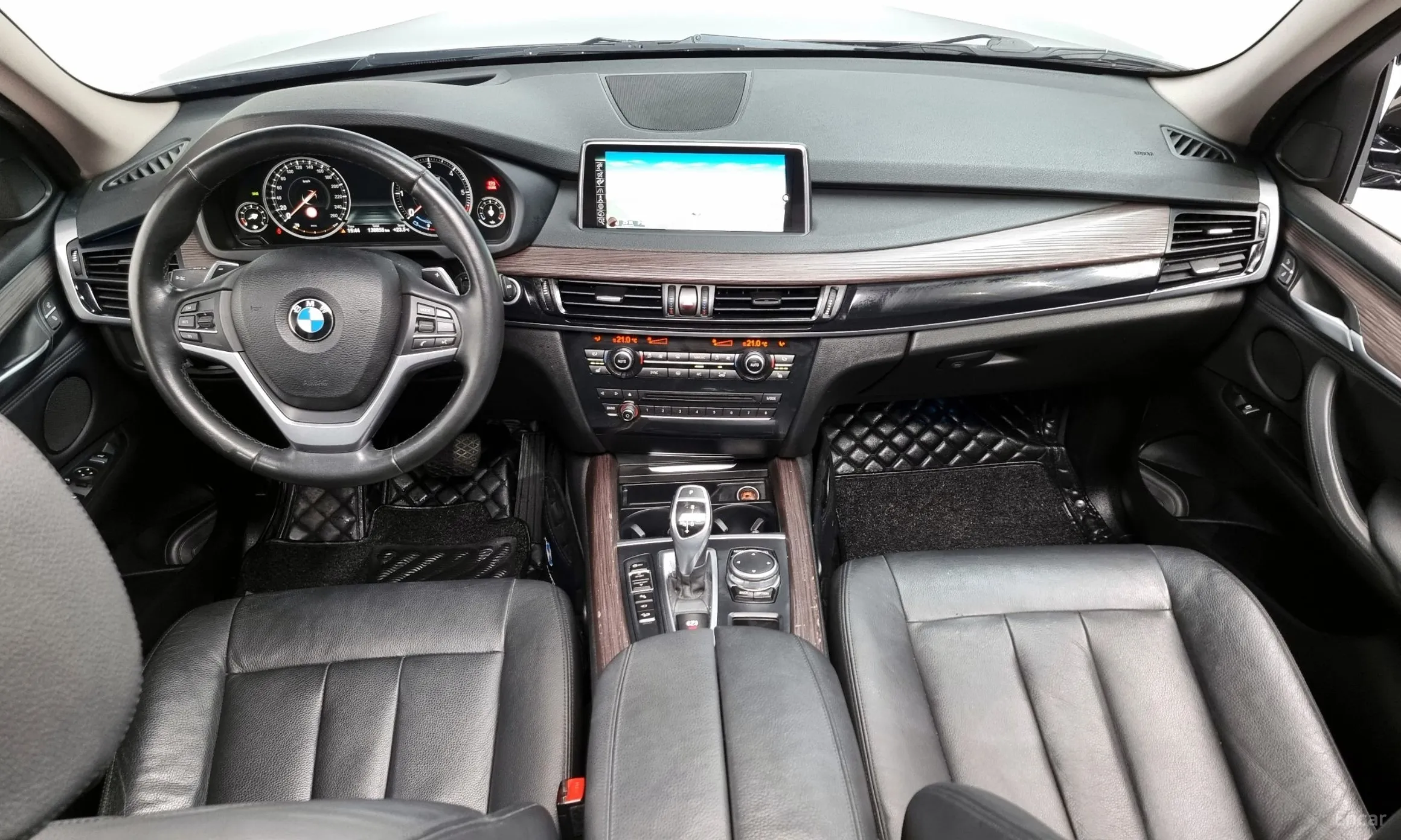 BMW X5 (F15) превью 4