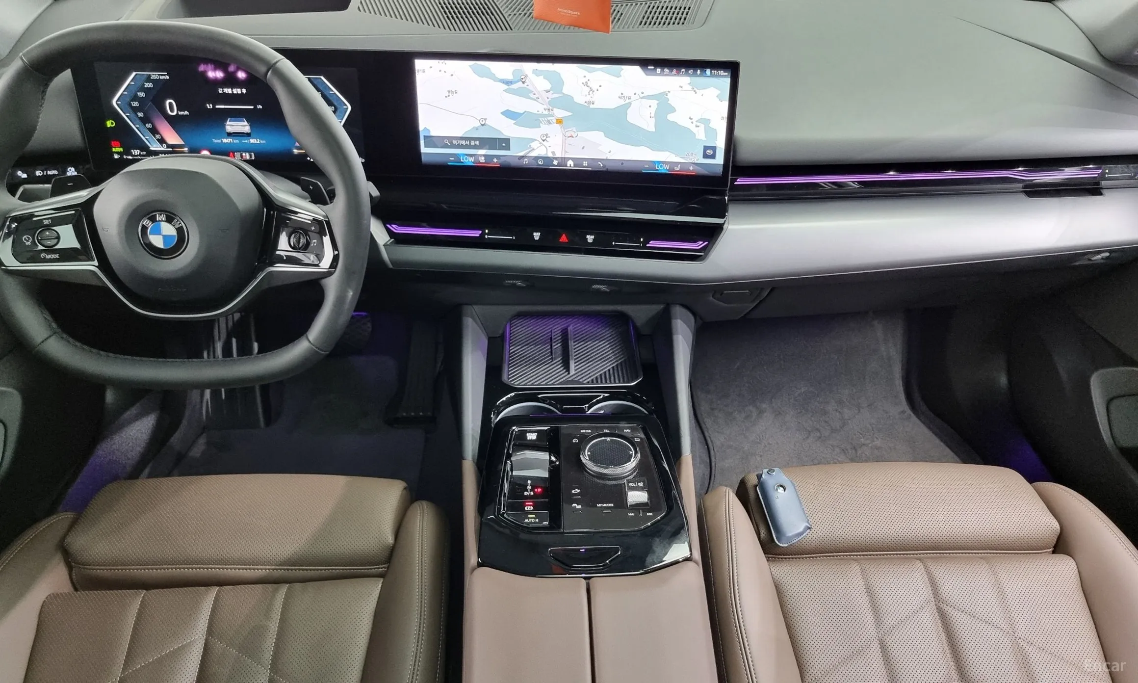BMW 5 Series (G60) превью 4