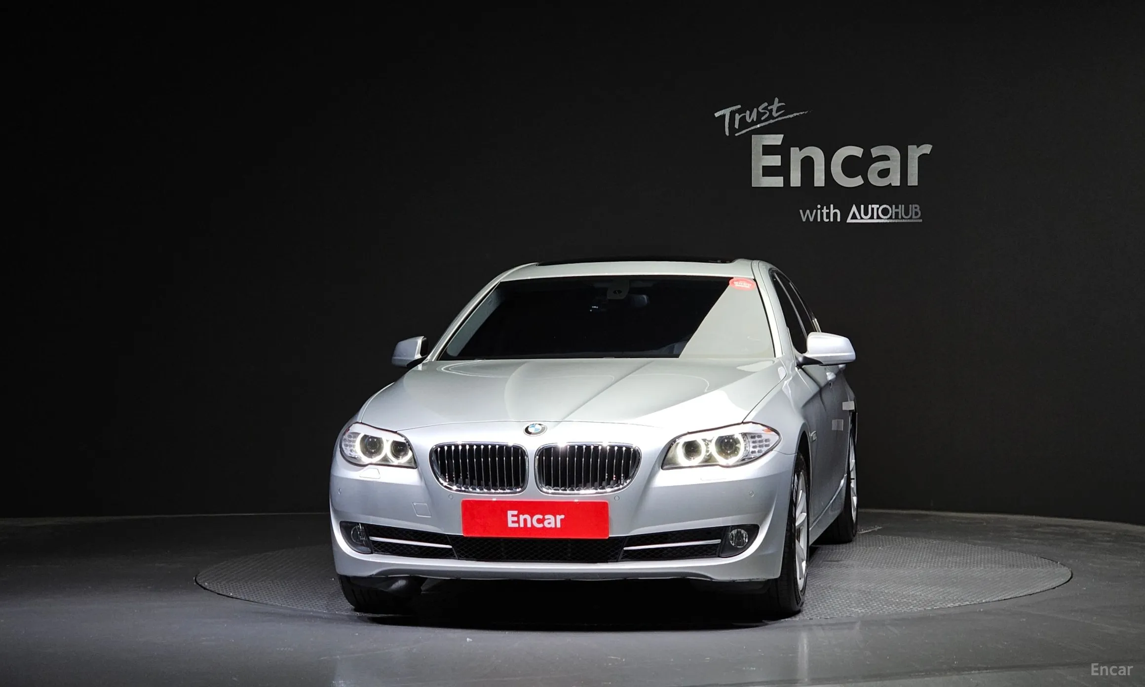 BMW 5 Series (F10) превью 2
