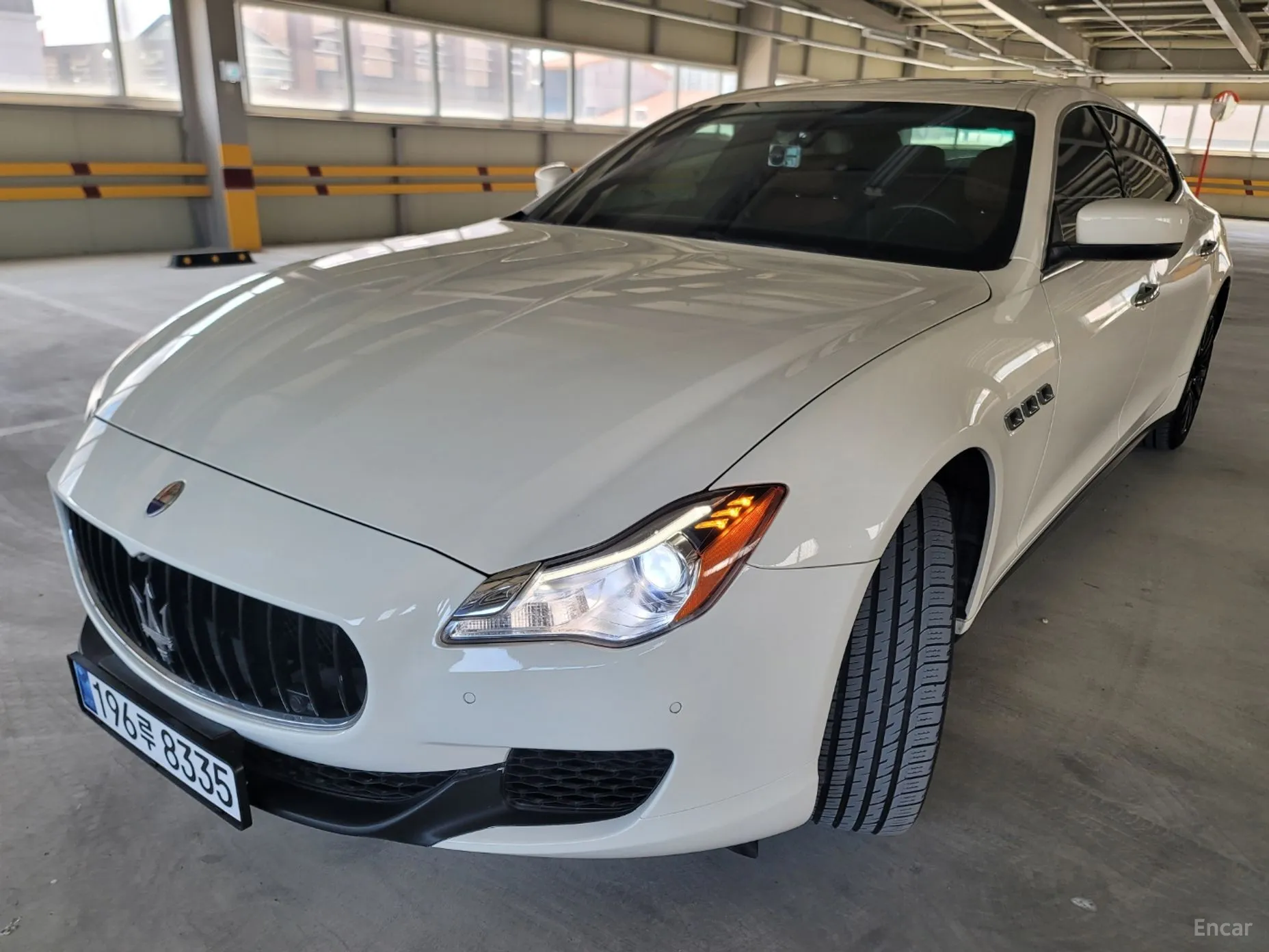 Maserati Quattroporte превью 3