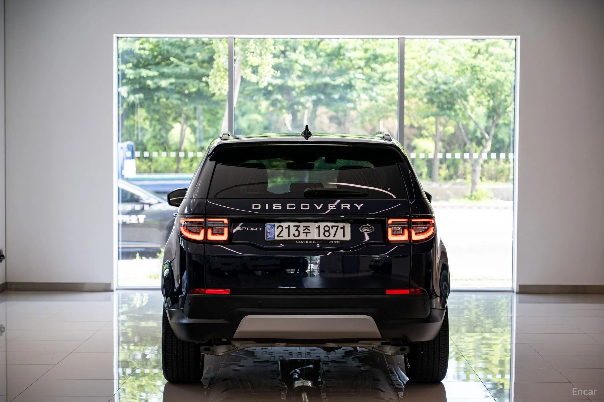 Land Rover Discovery Sports превью 3
