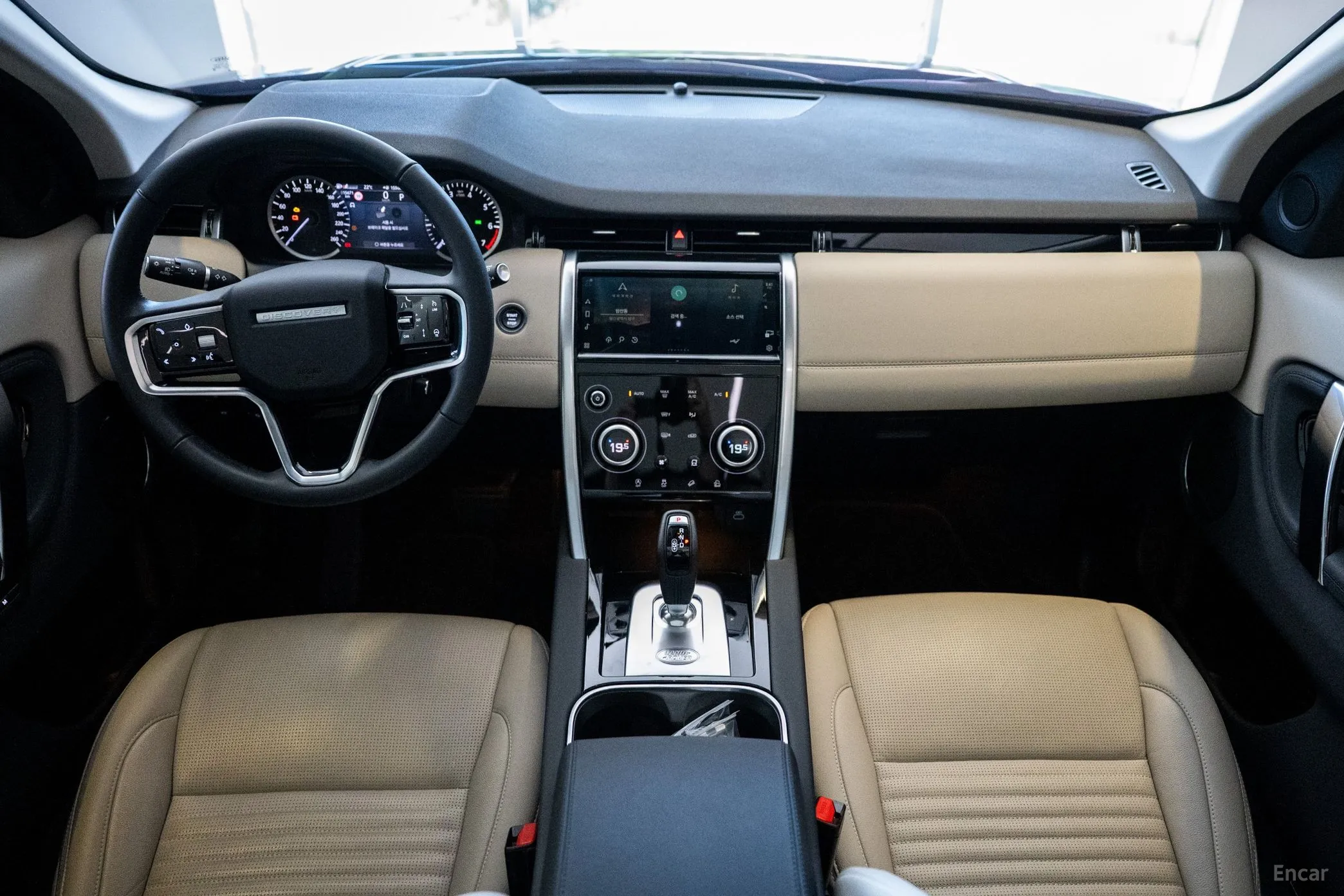 Land Rover Discovery Sports превью 4