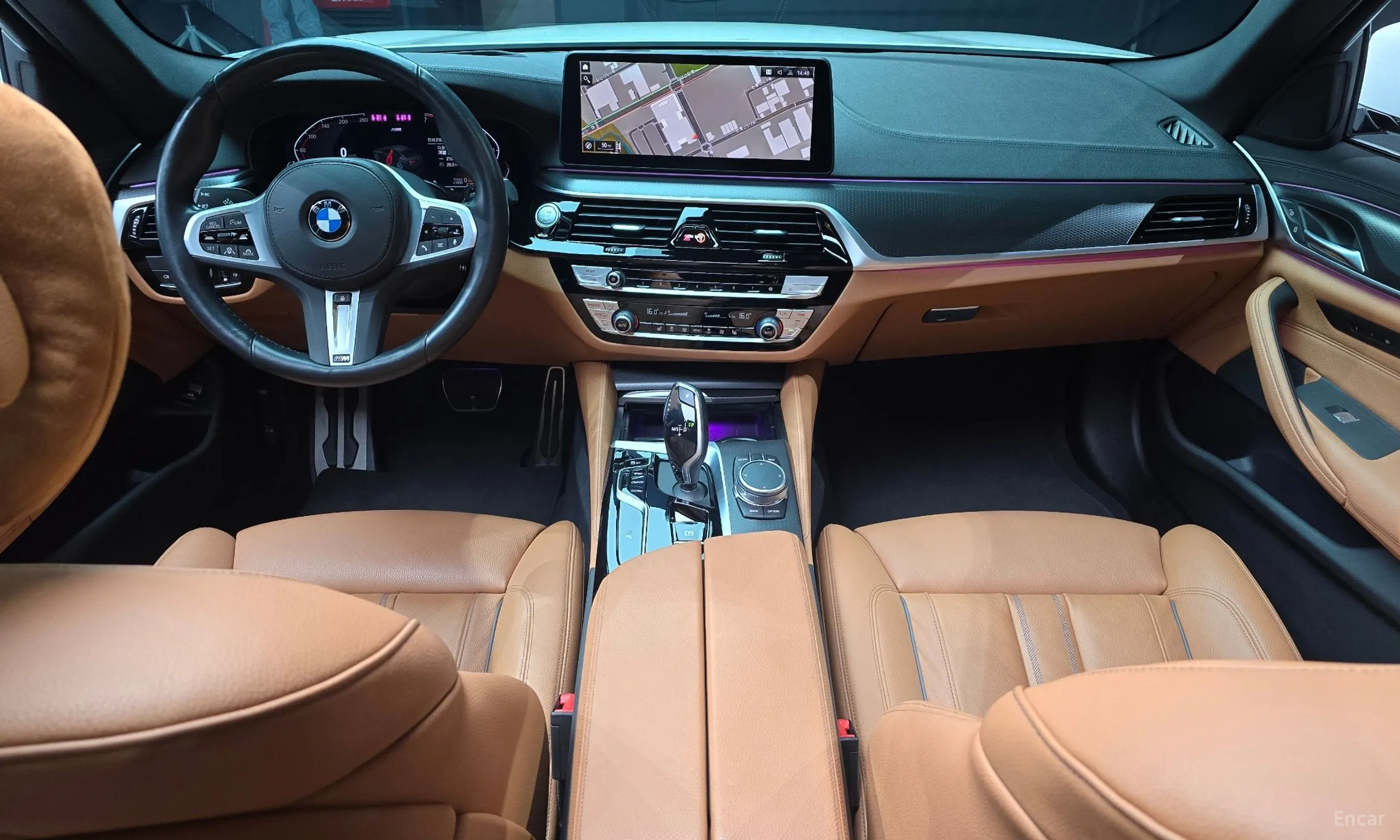 BMW 5 Series (G30) превью 4