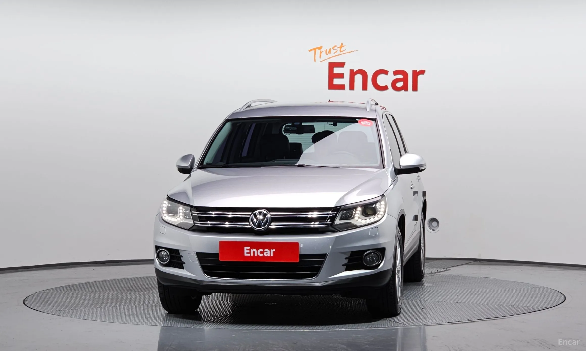 Volkswagen New Tiguan превью 2