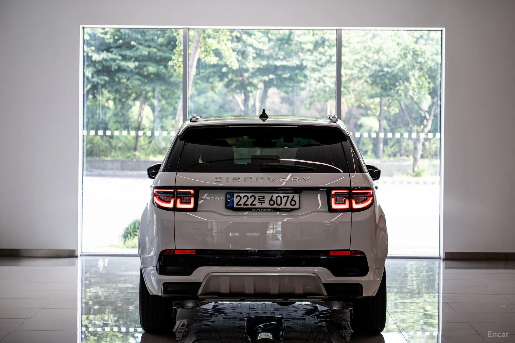 Land Rover Discovery Sports превью 3