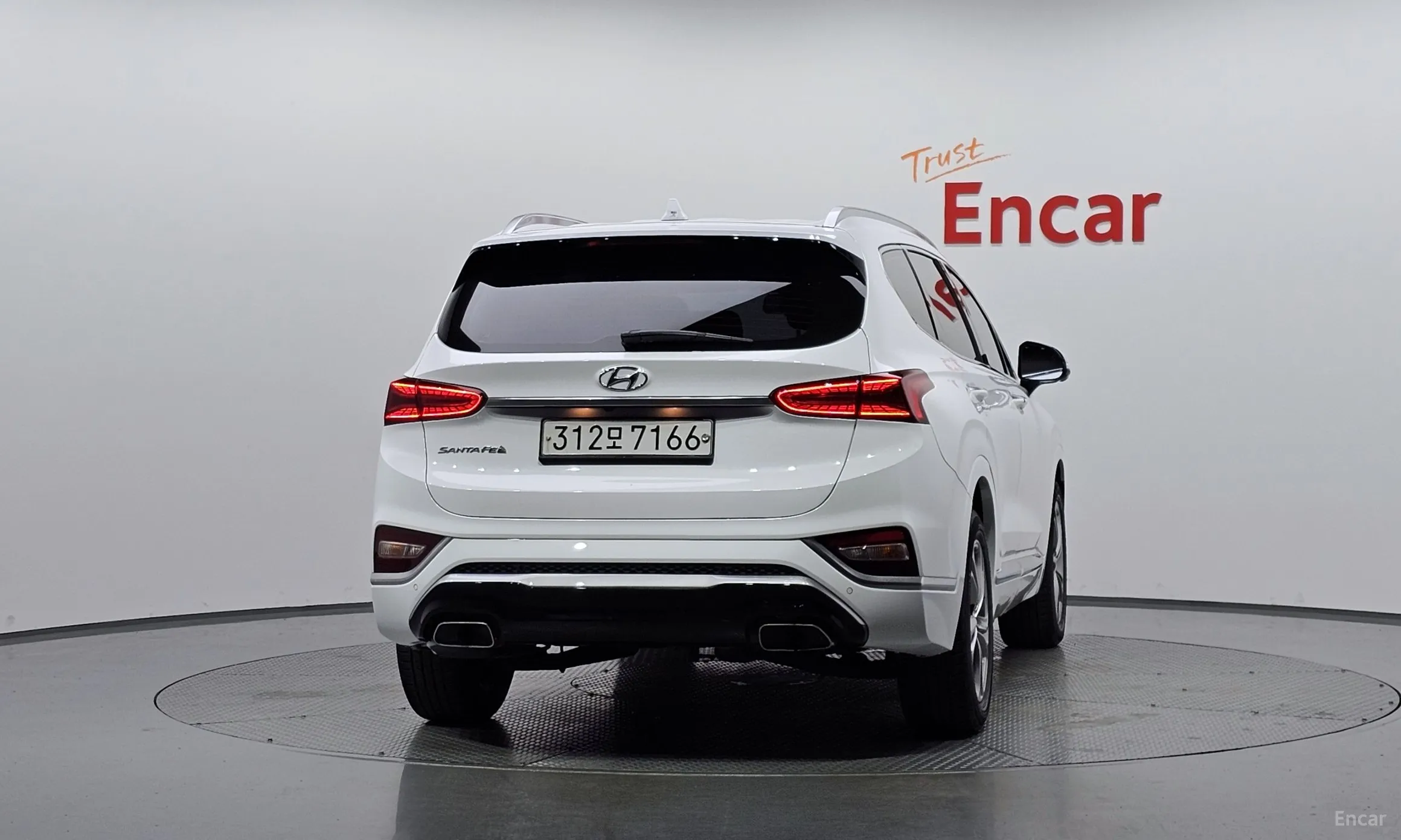Hyundai Santa Fe TM превью 3