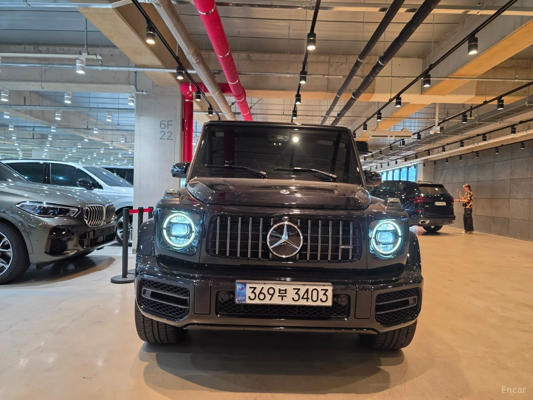 Mercedes Benz G-Class W463b