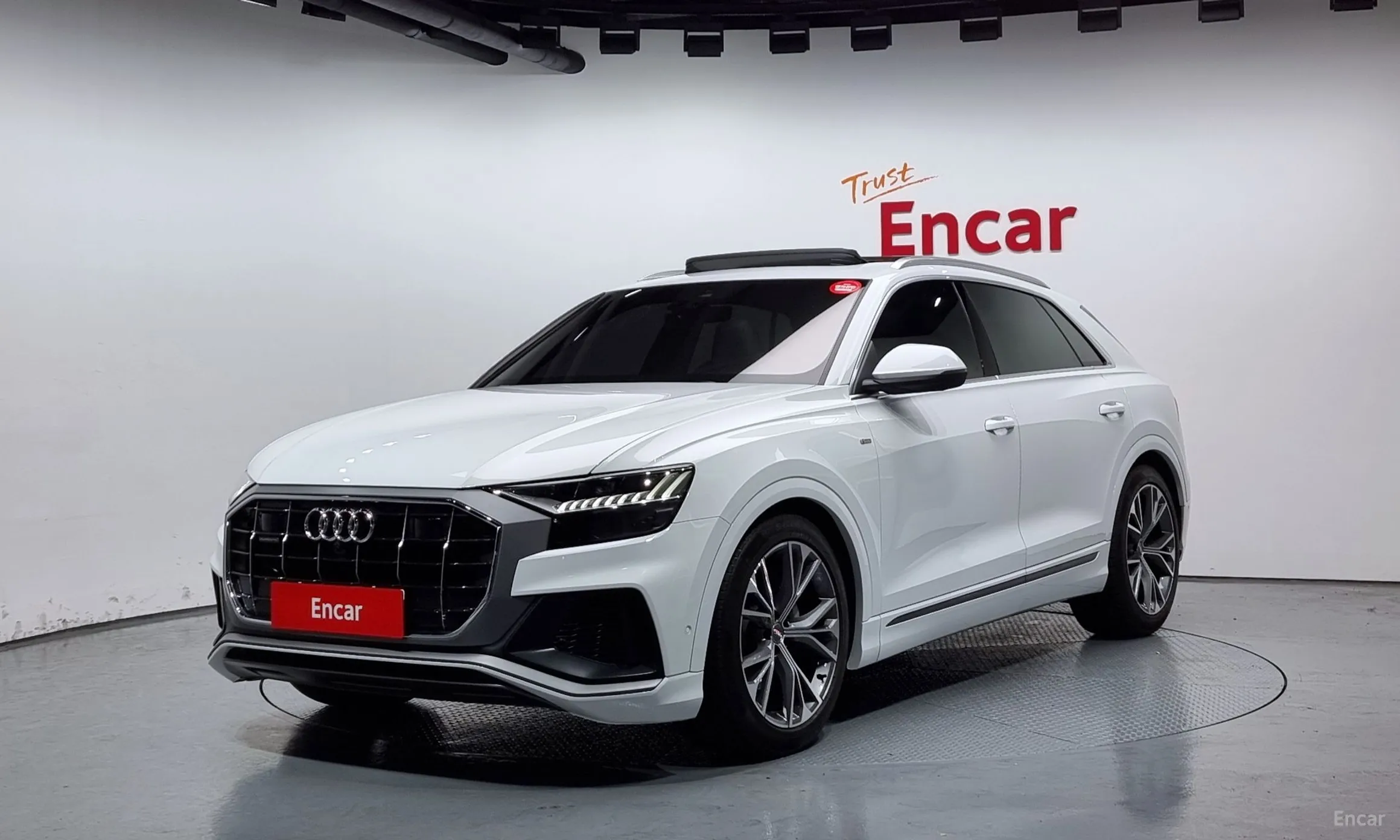 Audi Q8 (4M)