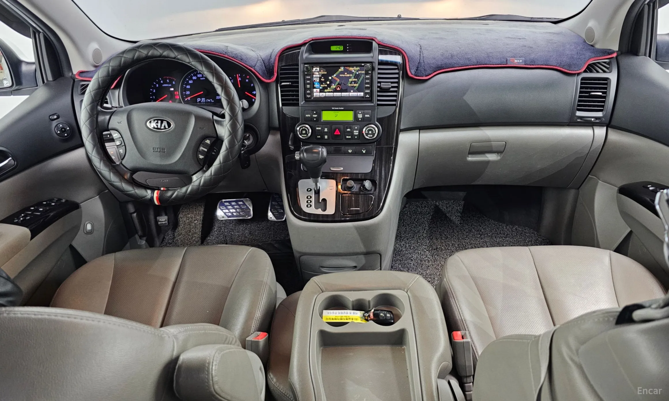 Kia Carnival R превью 4