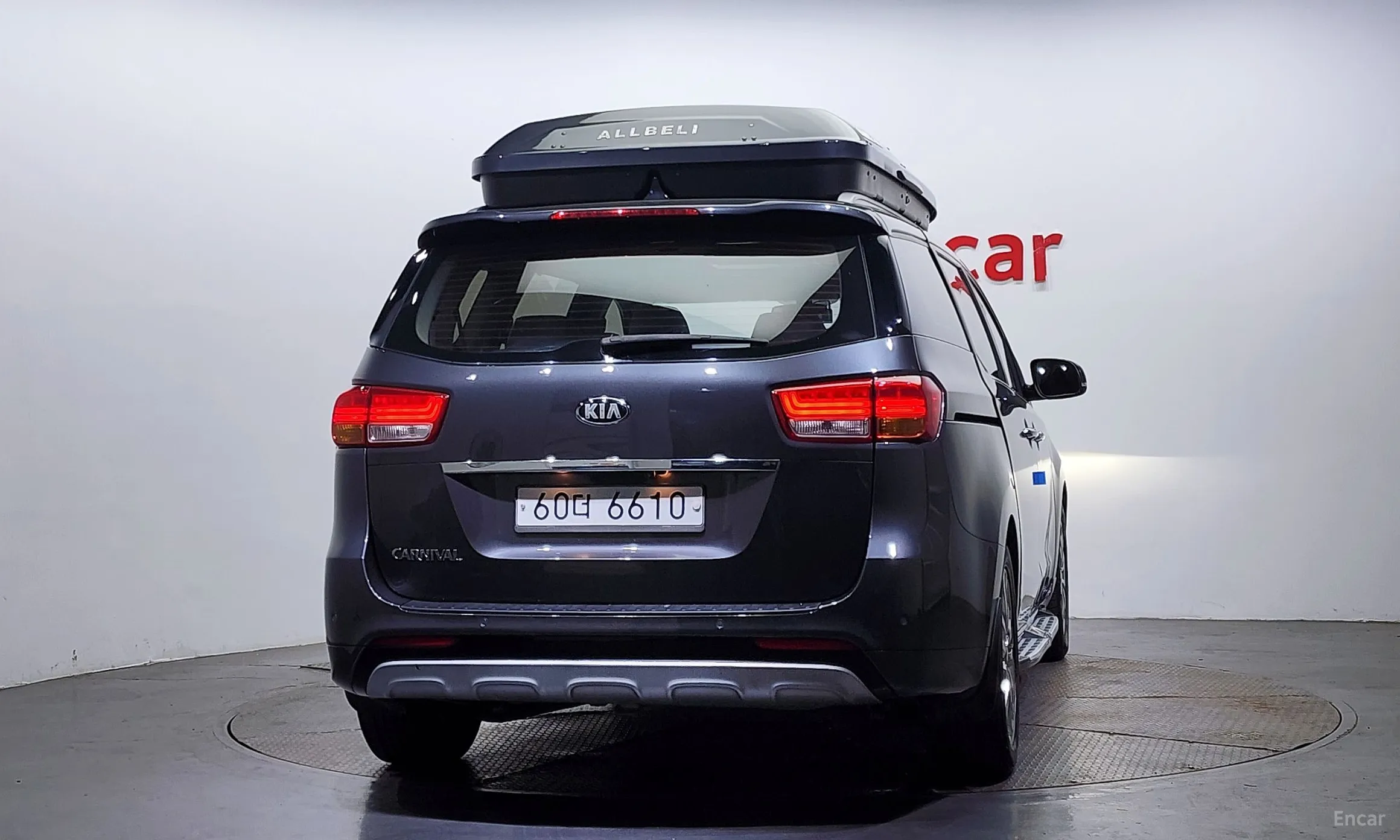 Kia Carnival превью 3