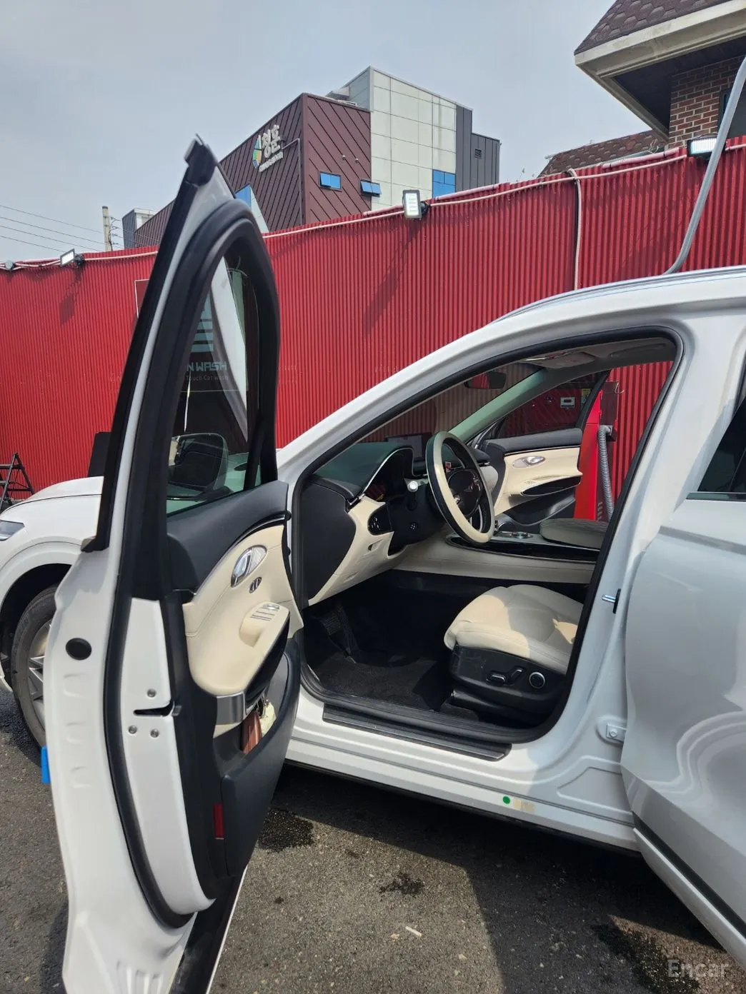 Genesis GV70 превью 9