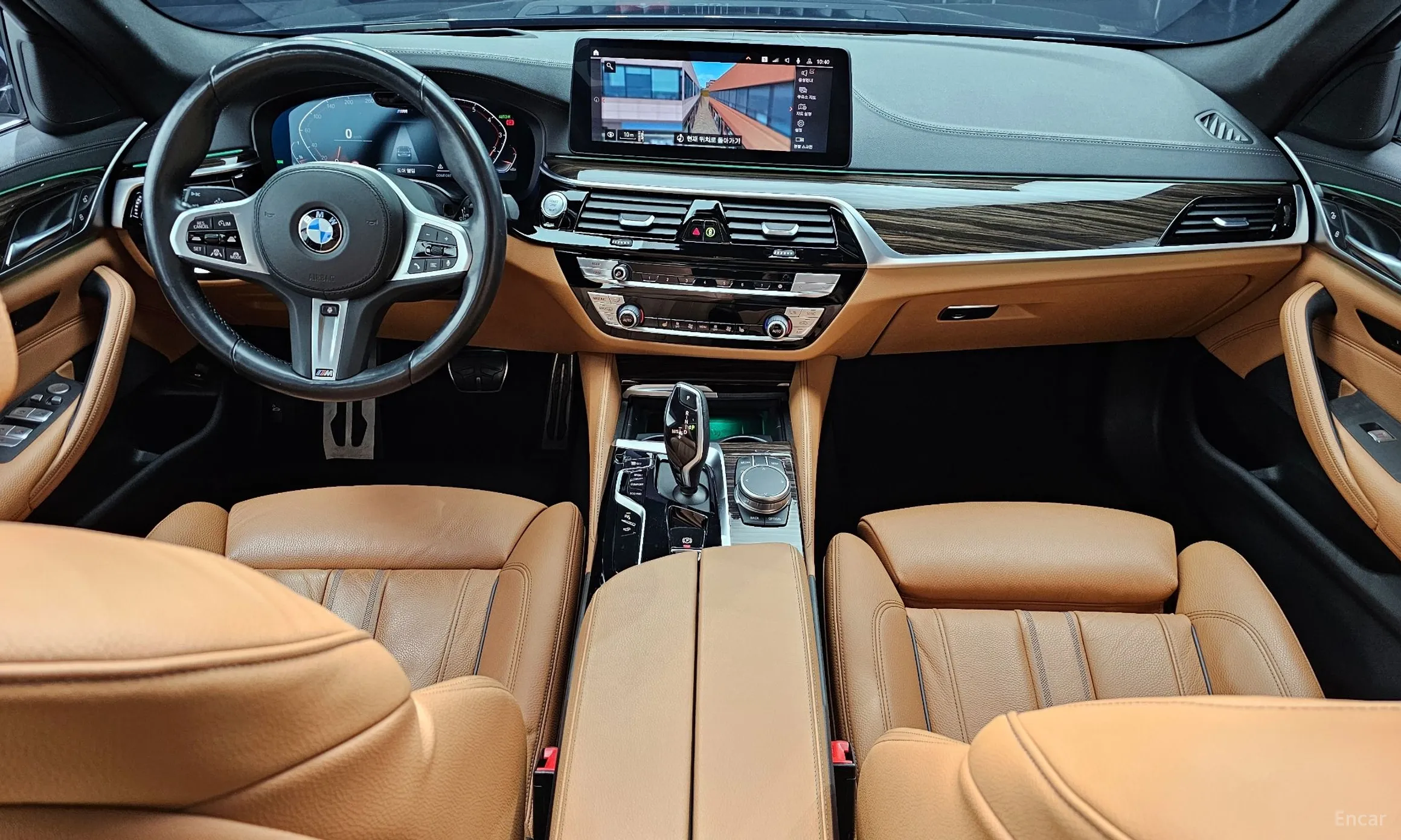 BMW 5 Series (G30) превью 4