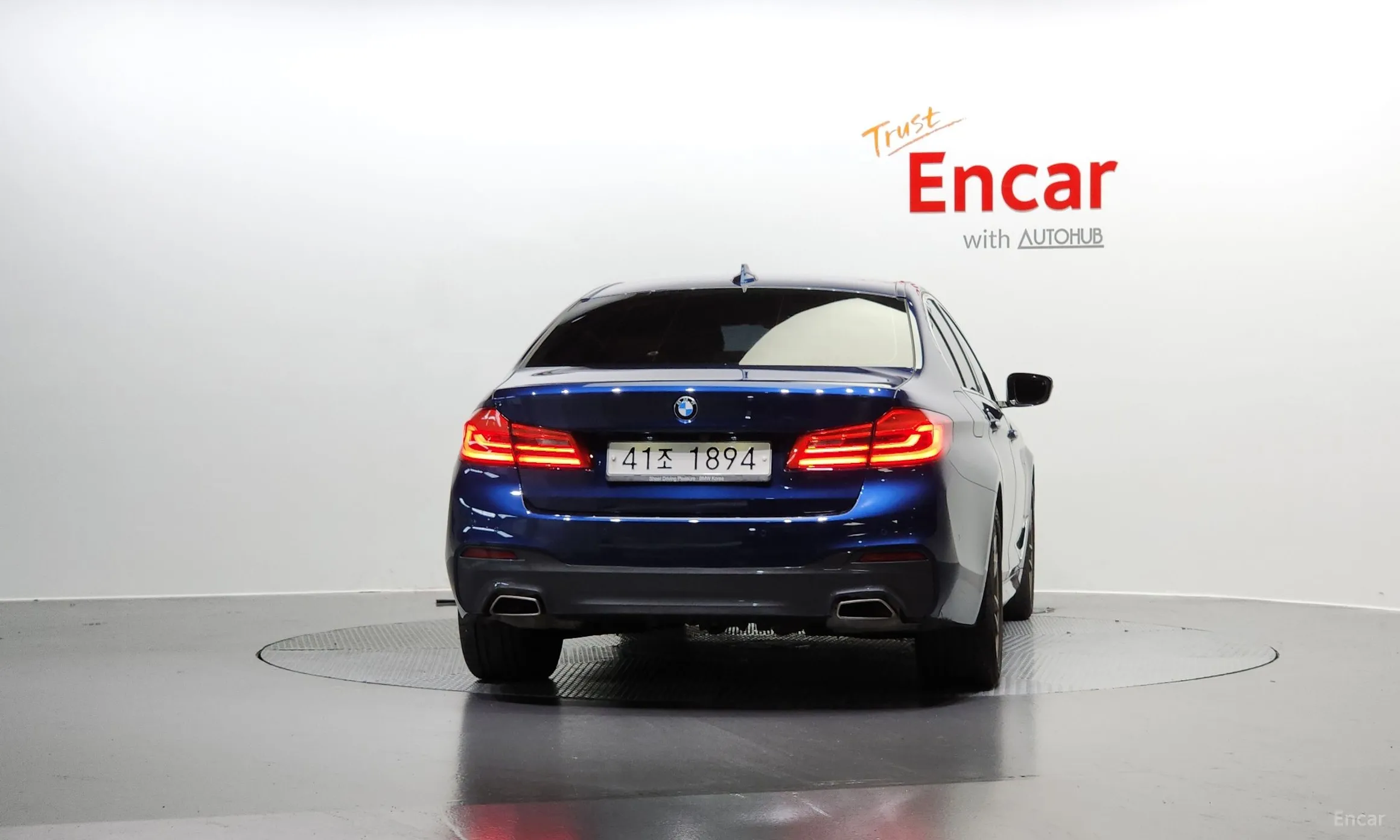 BMW 5 Series (G30) превью 3