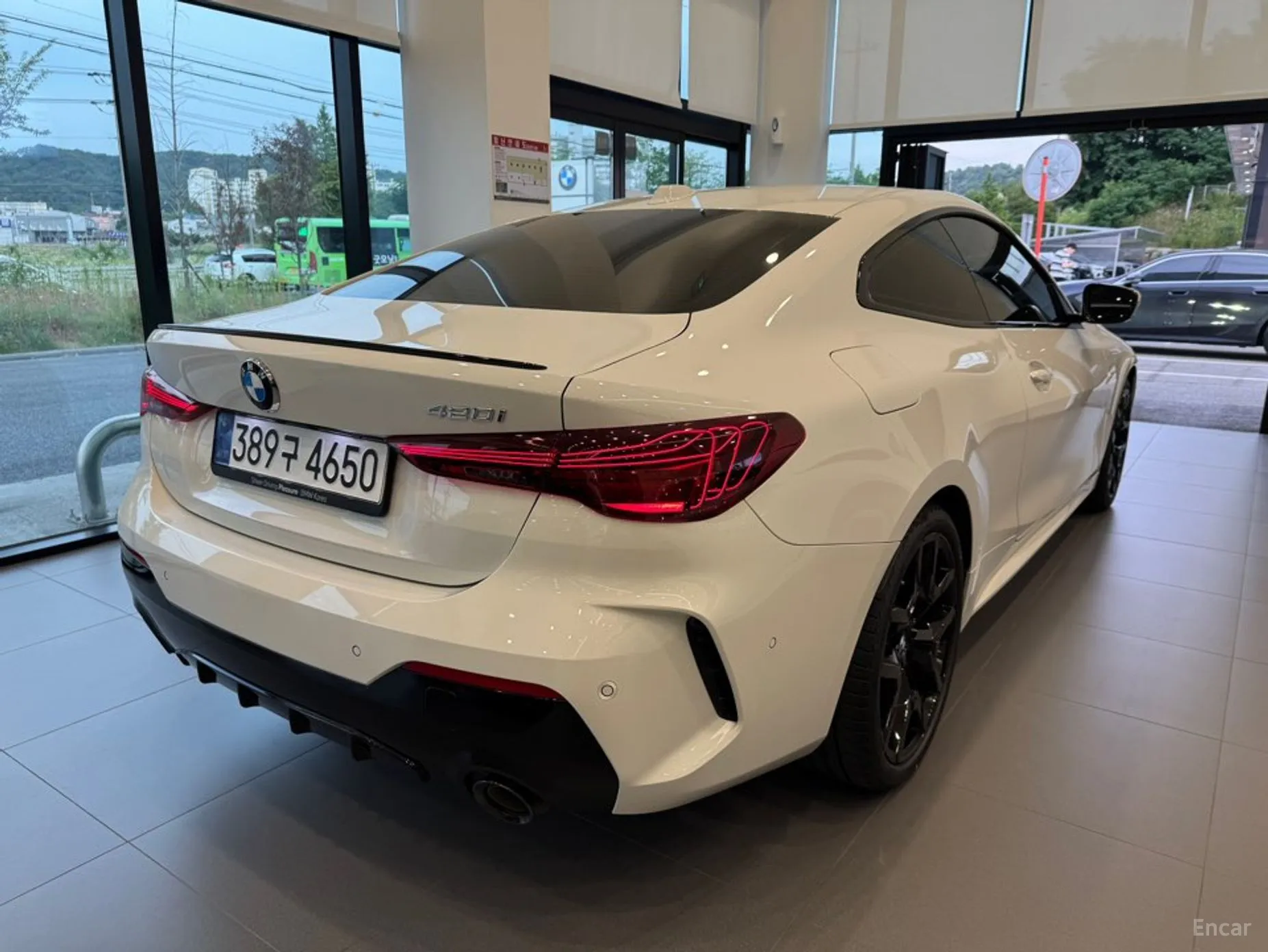 BMW Series 4 (G22) превью 3