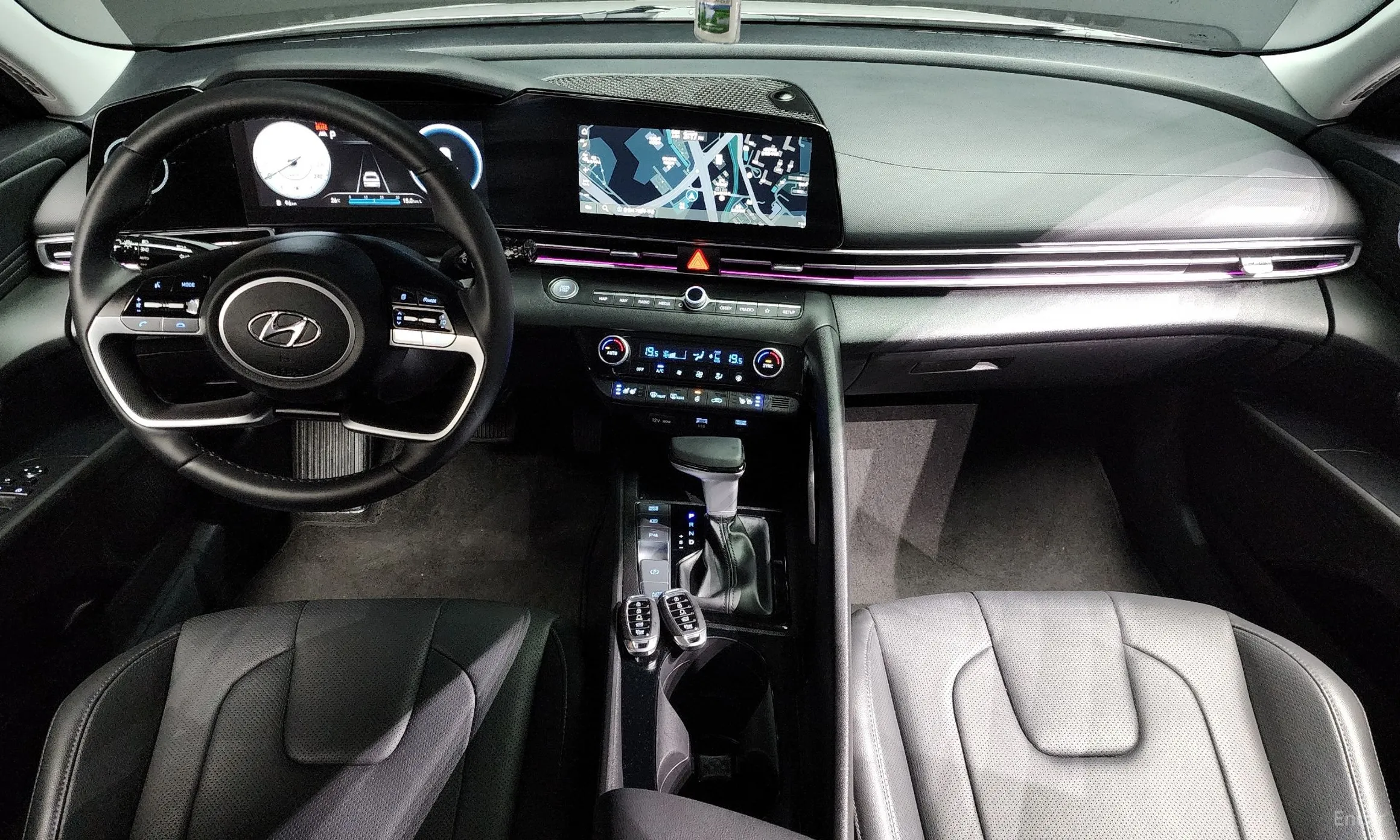 Hyundai Avante (CN7) превью 4