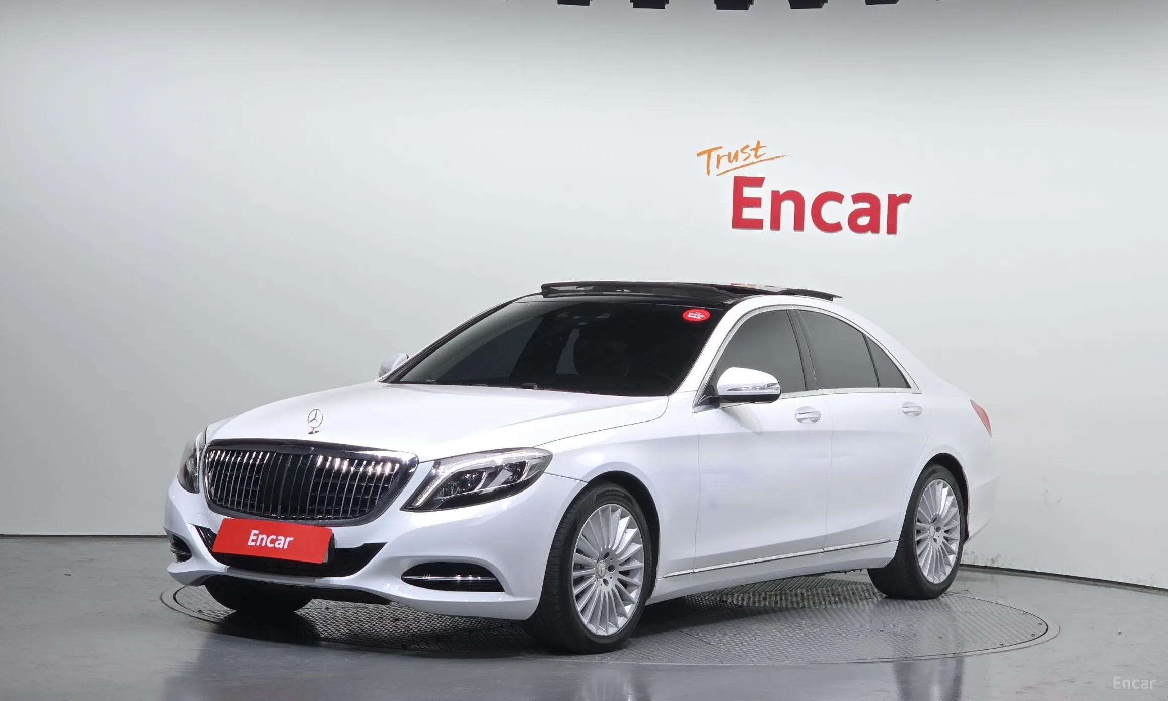 Mercedes Benz S-Class W222
